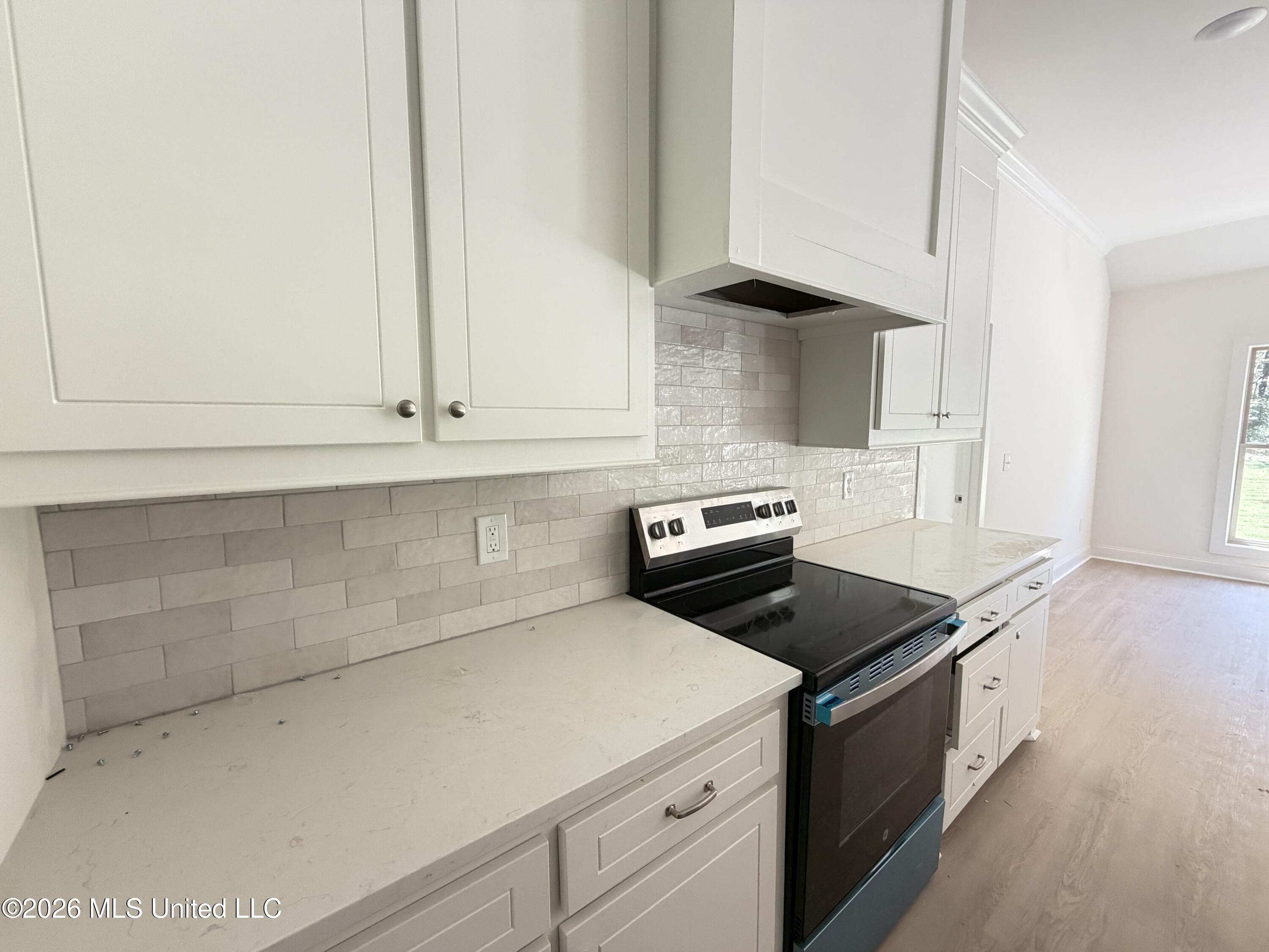 111 Newport Drive Property Photo 11