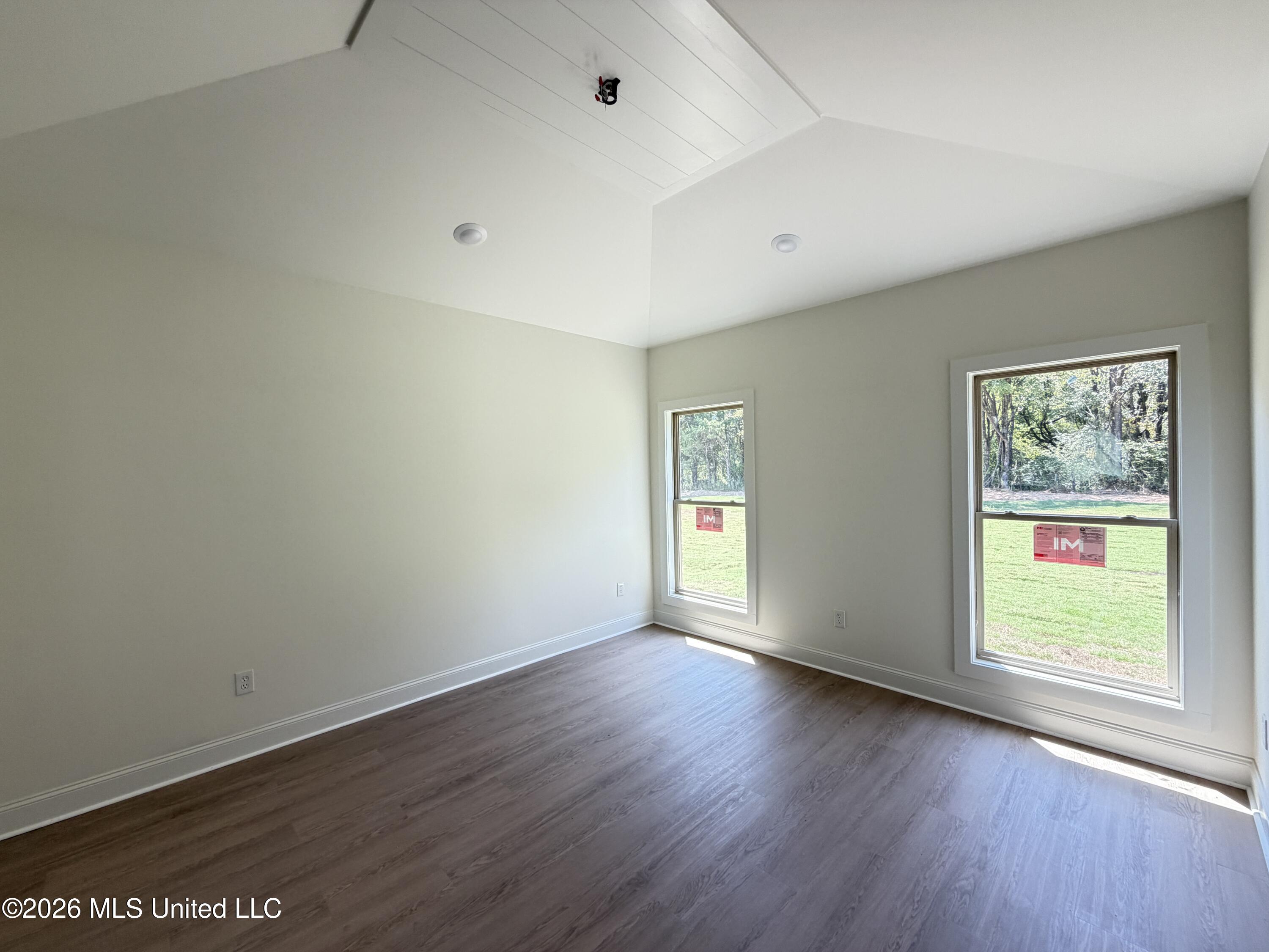 111 Newport Drive Property Photo 15