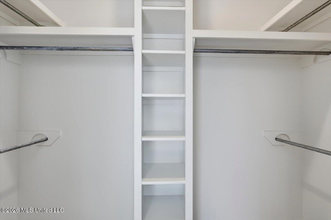 111 Newport Drive Property Photo 16