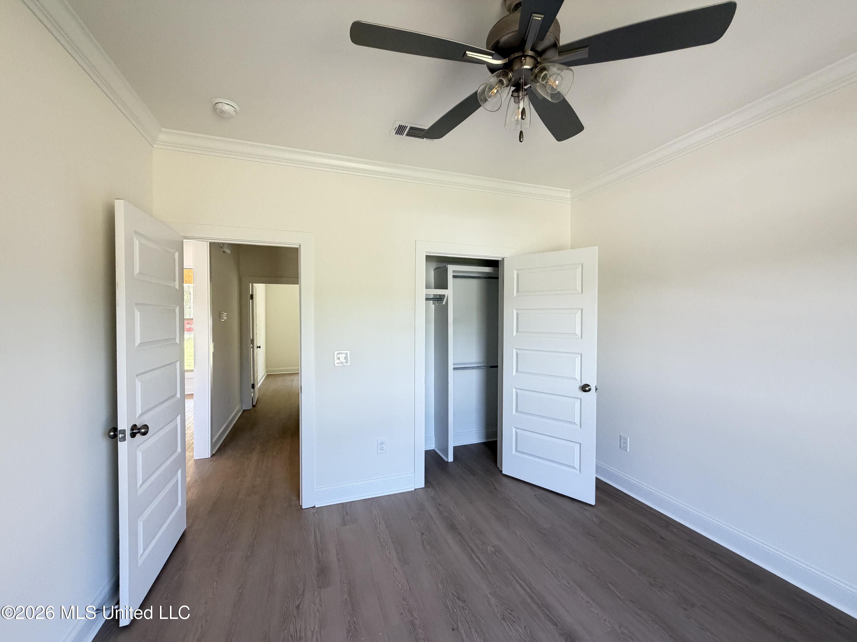 111 Newport Drive Property Photo 23