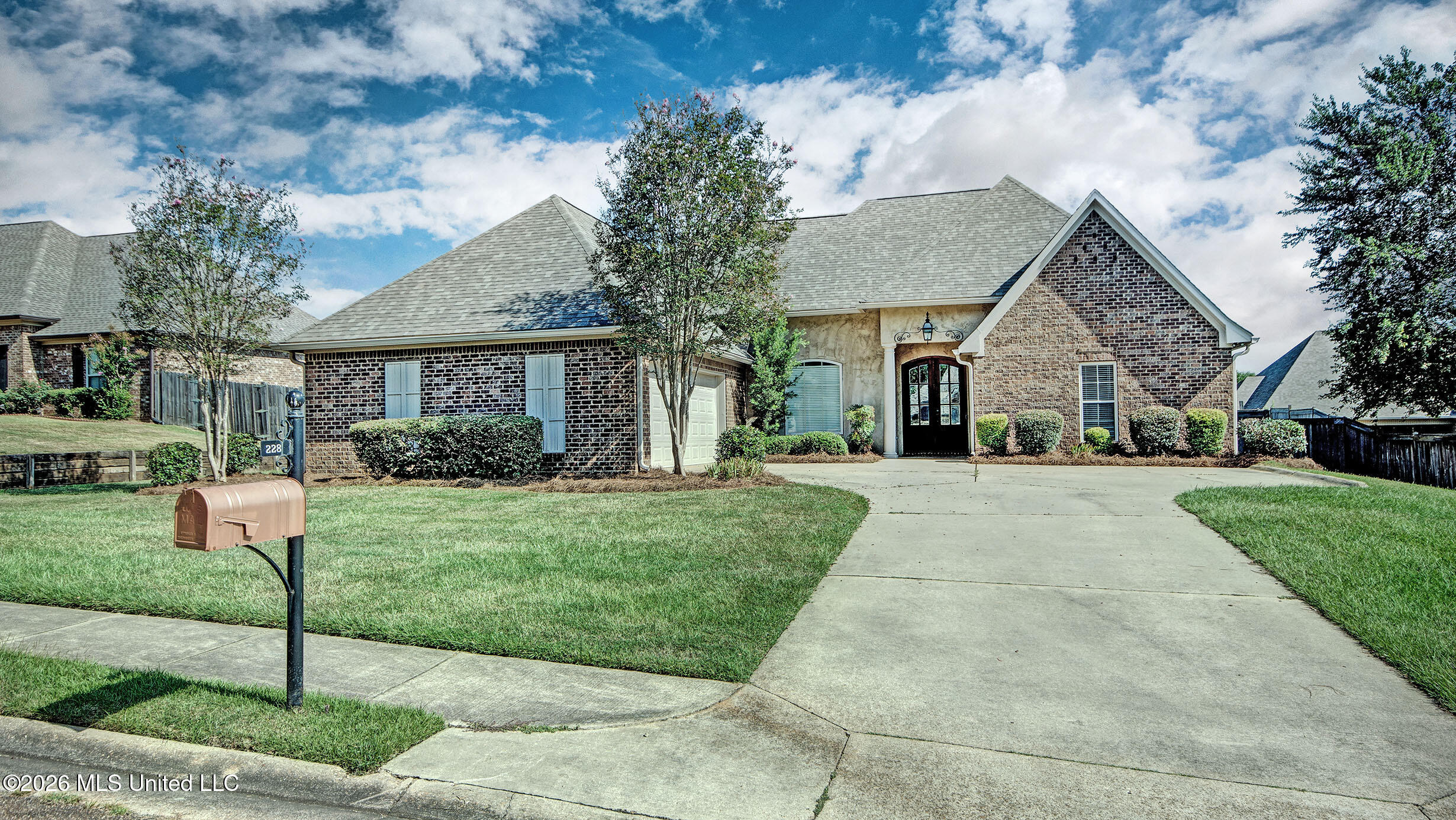 228 Stoney Ridge Road Property Photo 1