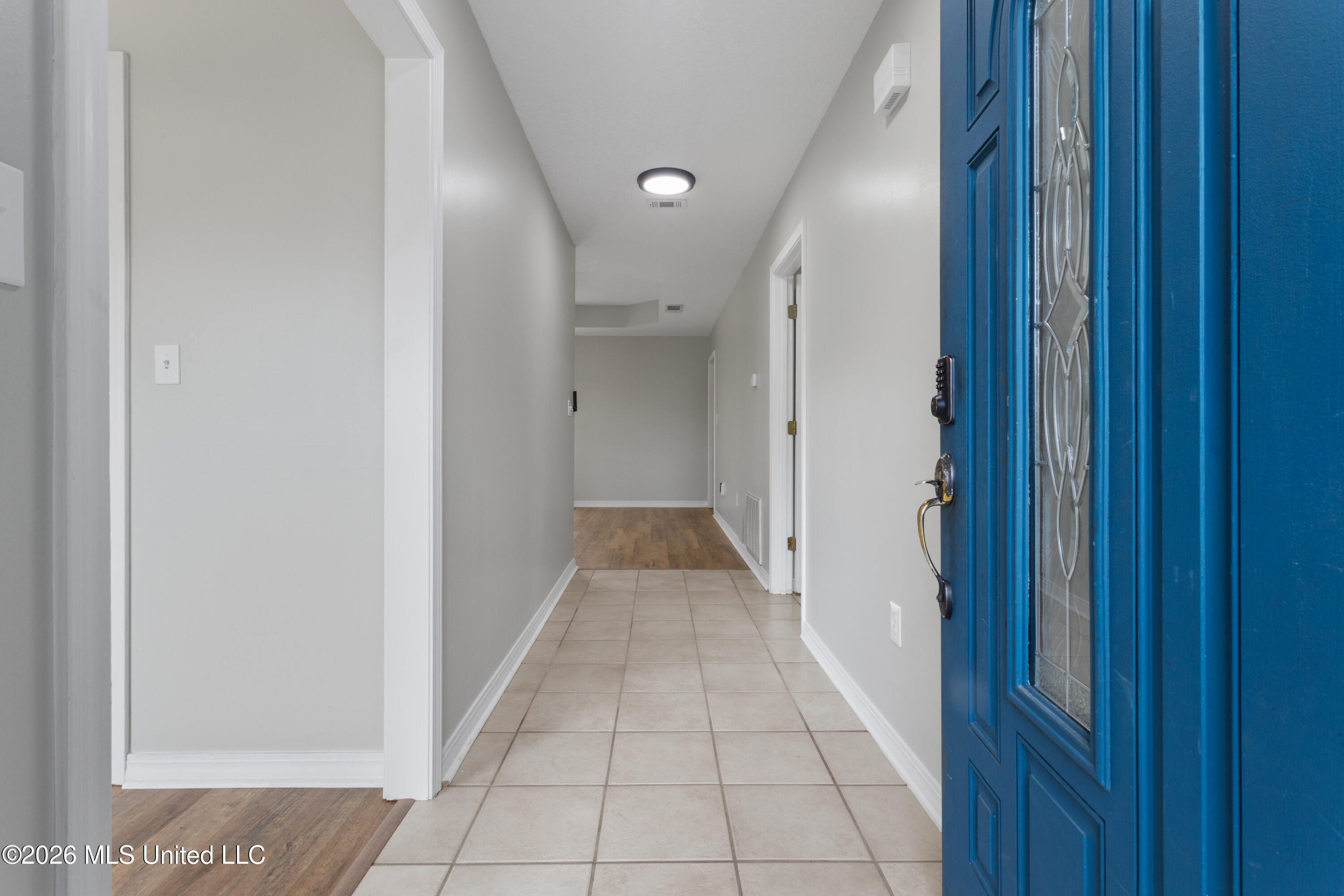 13134 Tyler Circle Property Photo 5