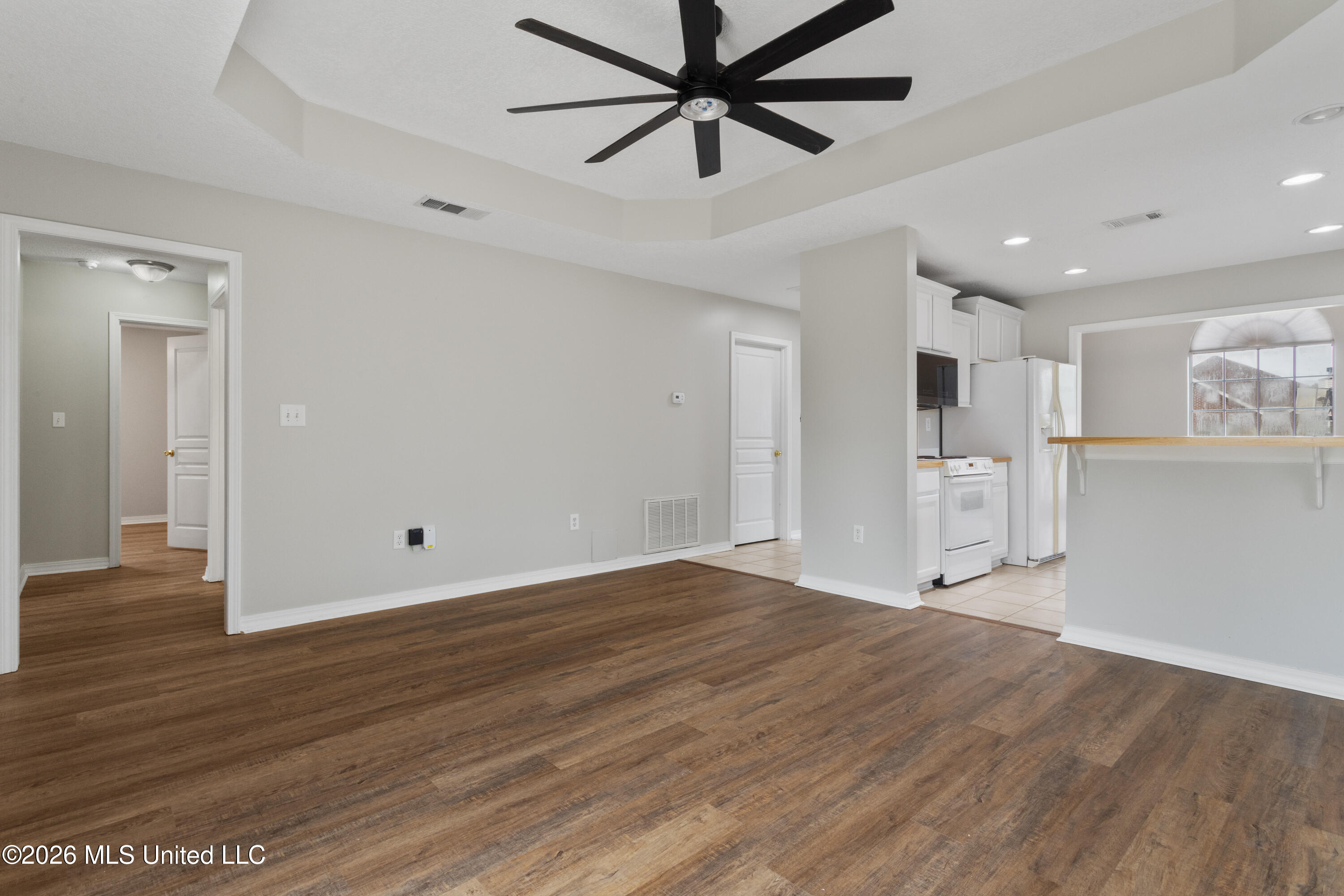 13134 Tyler Circle Property Photo 9