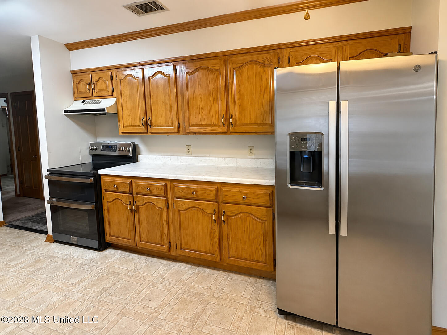 709 Hillcrest Loop Property Photo 10