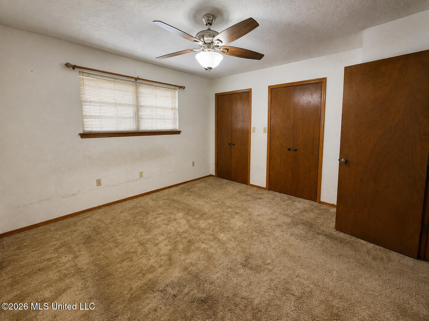 709 Hillcrest Loop Property Photo 16