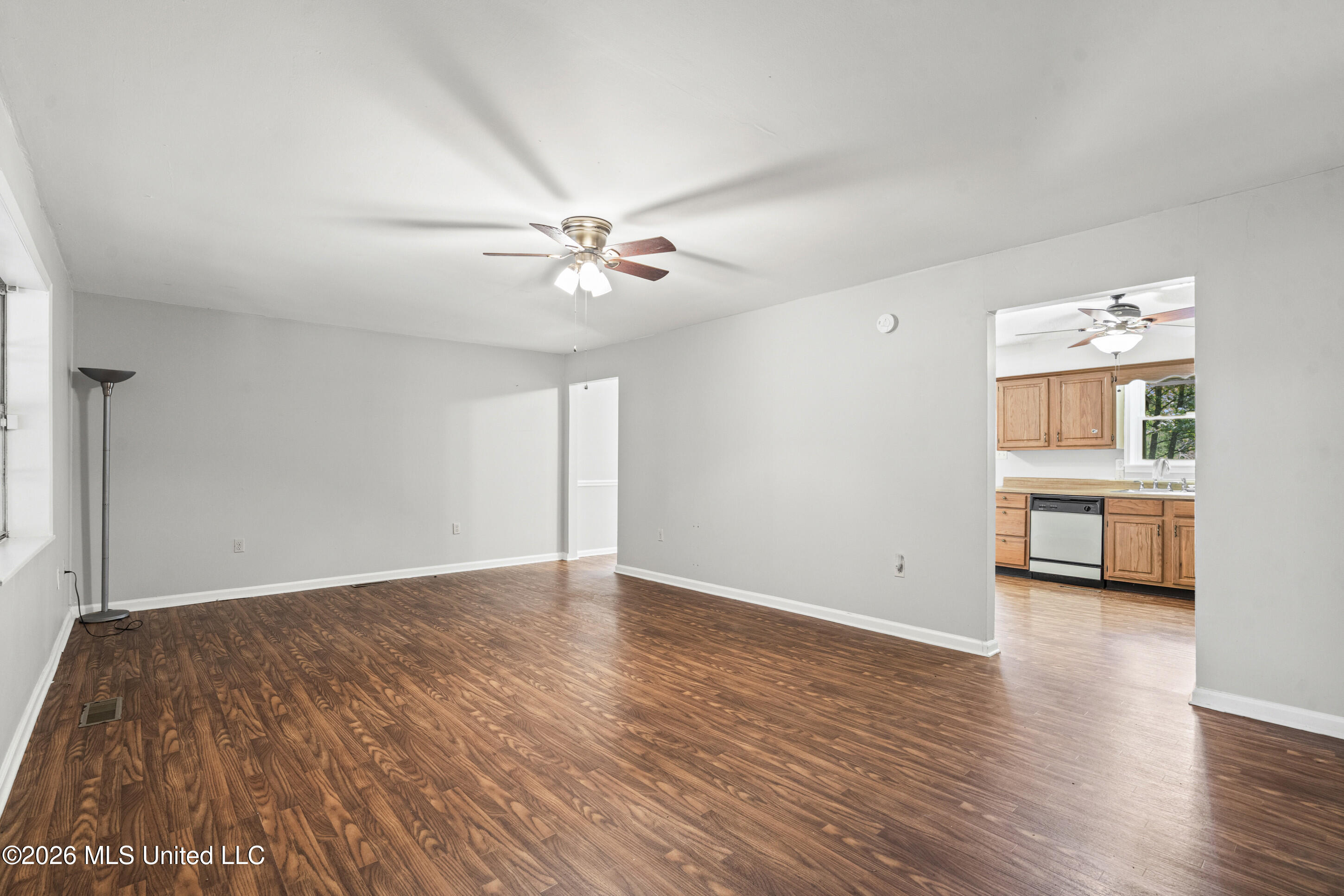 177 Dempsey Drive Property Photo 5