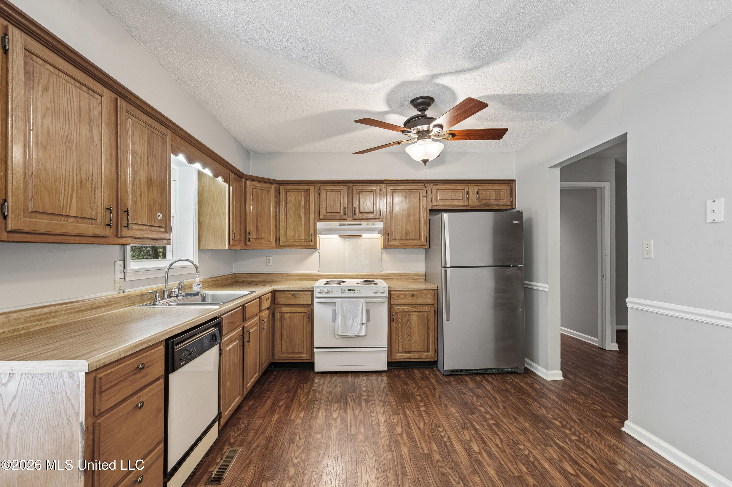 177 Dempsey Drive Property Photo 10