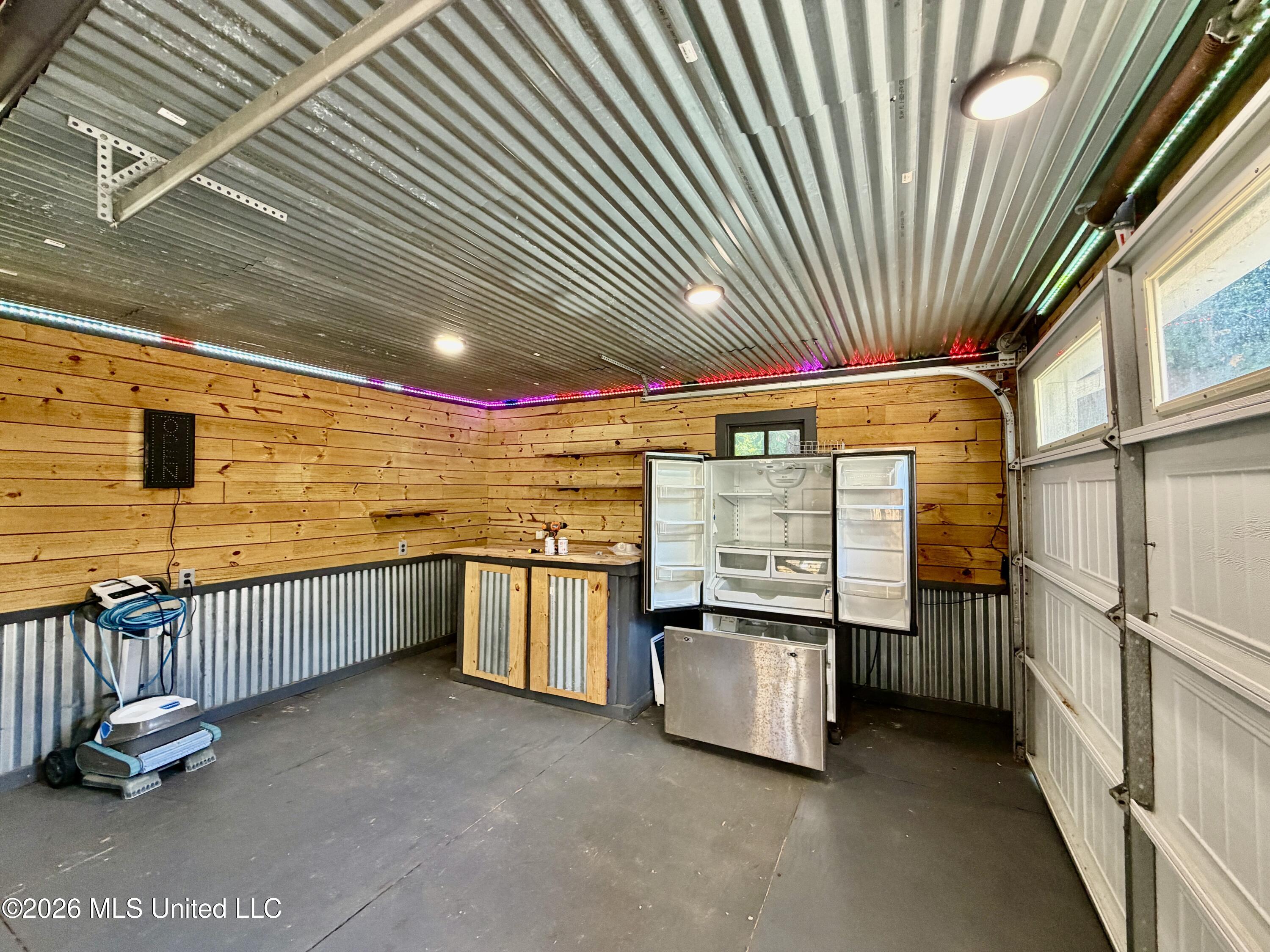 107 Caroline Cove Property Photo 22