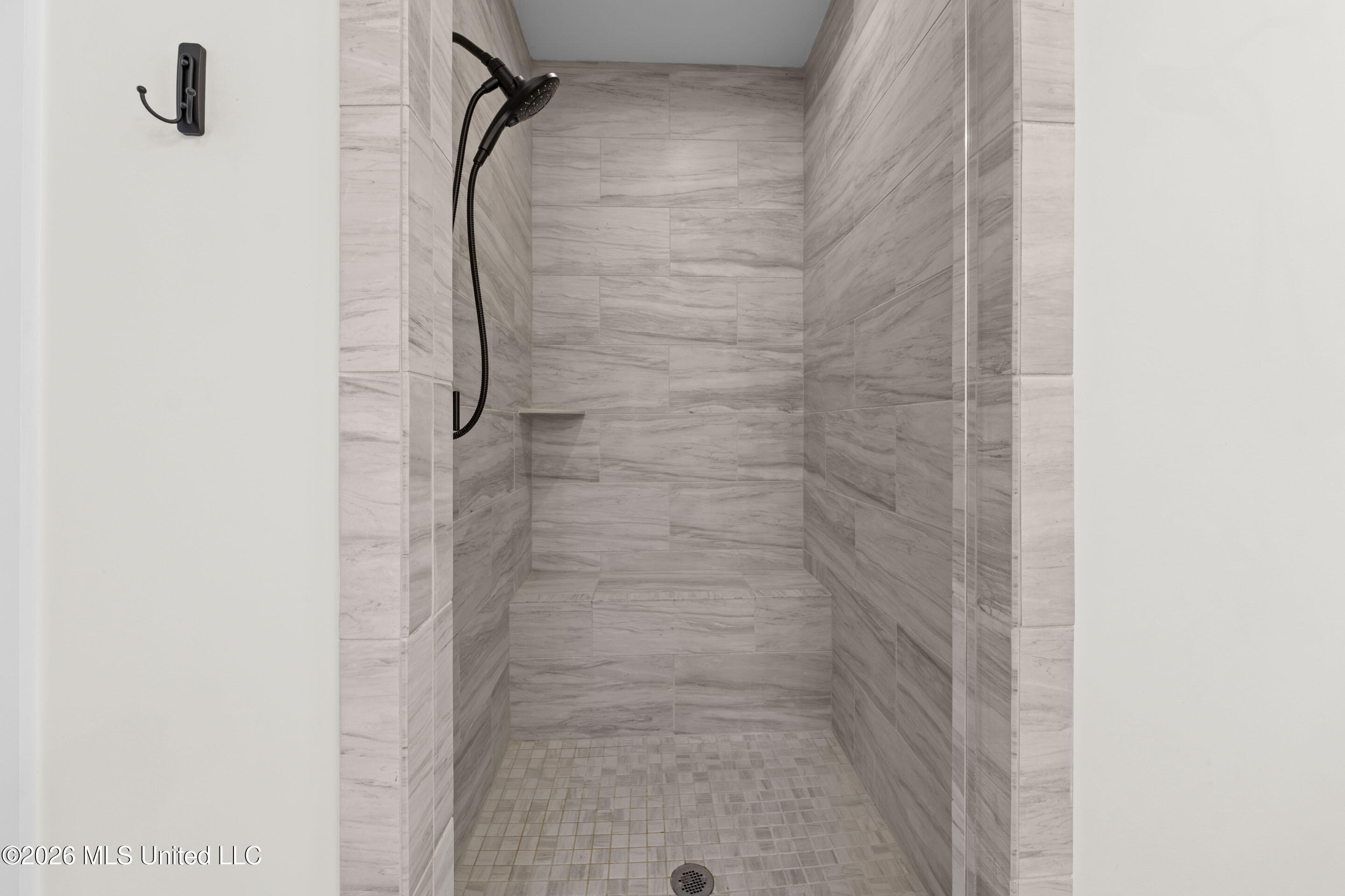 925 Cypress Vine Cove Property Photo 22