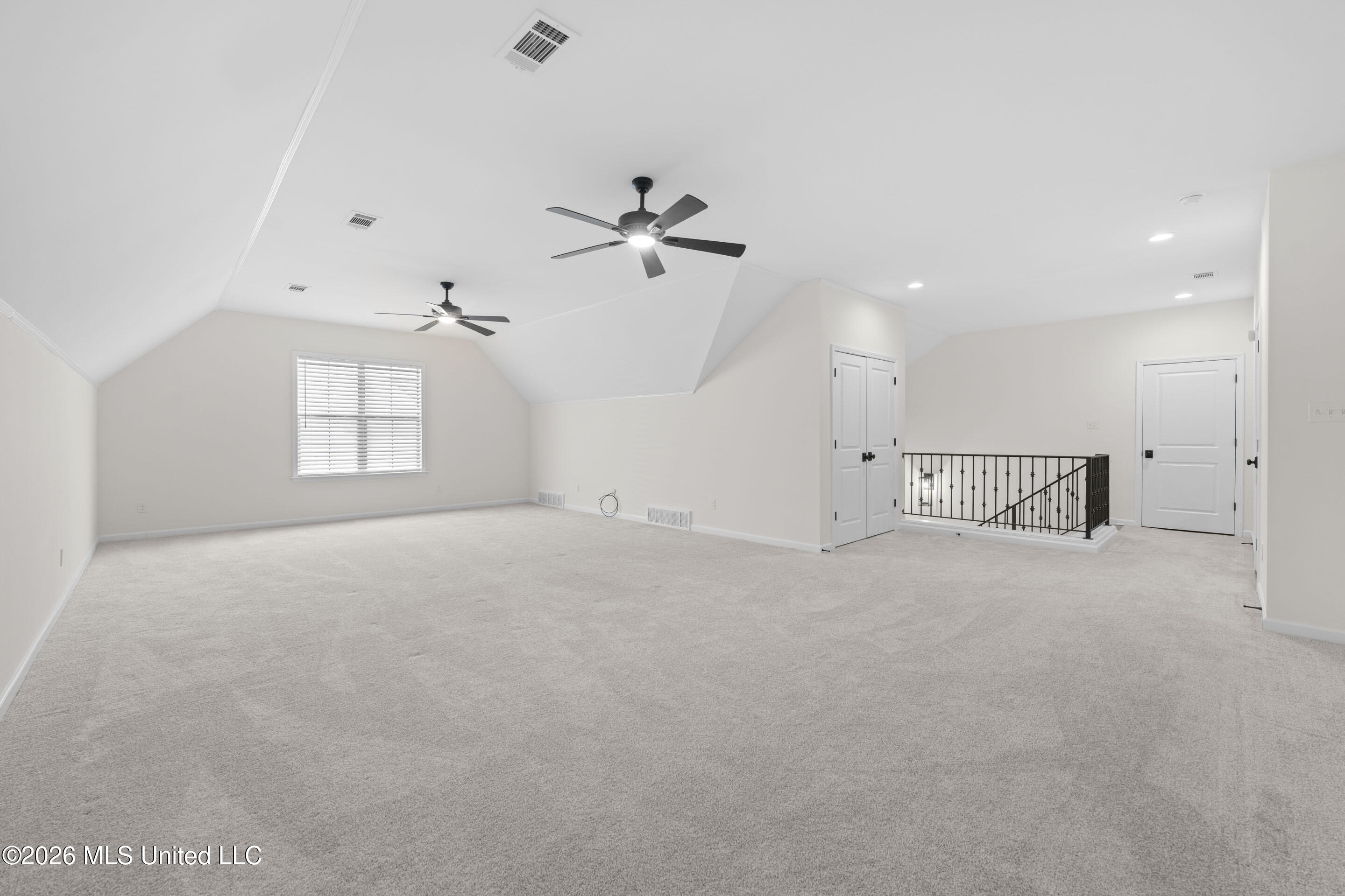 925 Cypress Vine Cove Property Photo 30