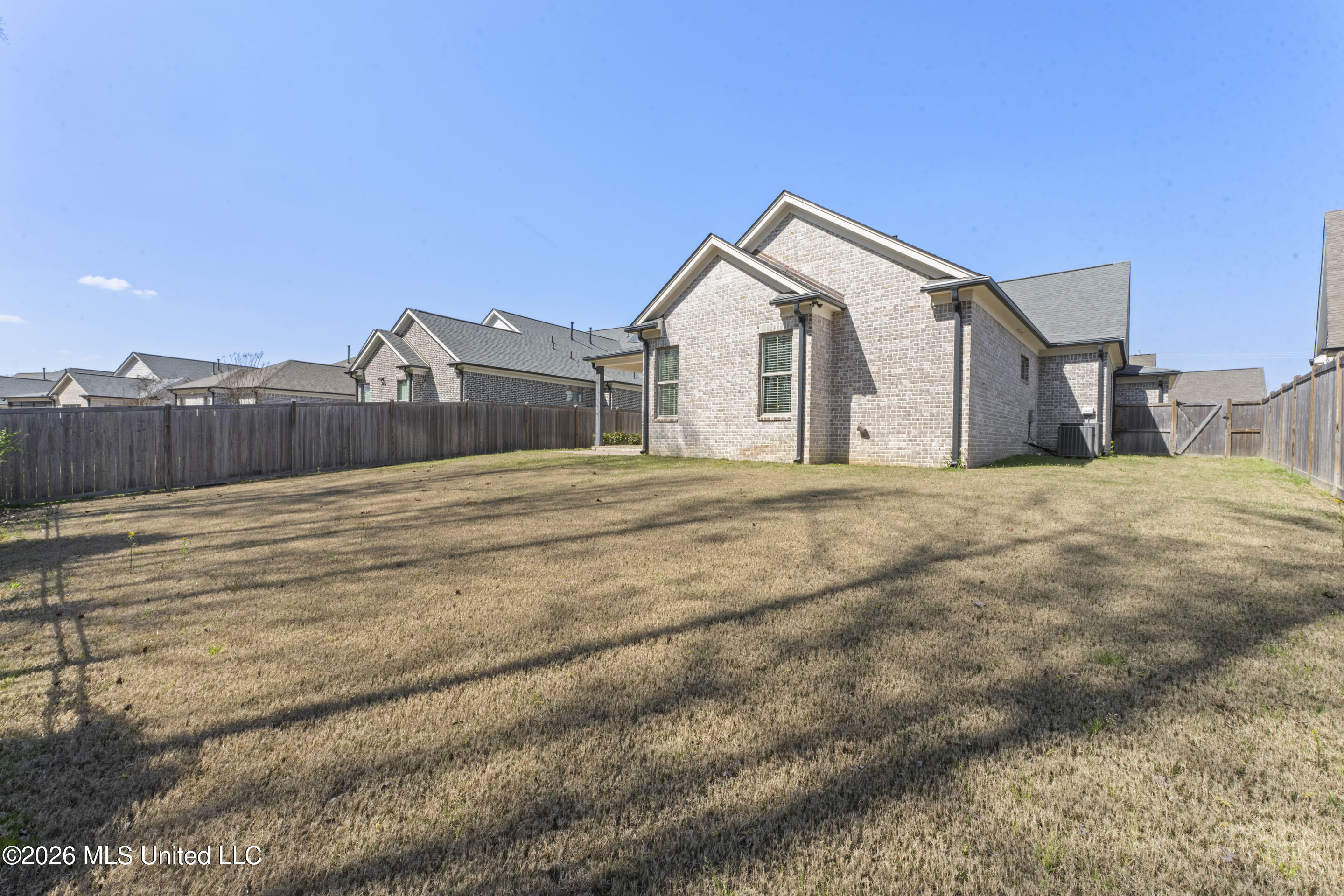 925 Cypress Vine Cove Property Photo 33