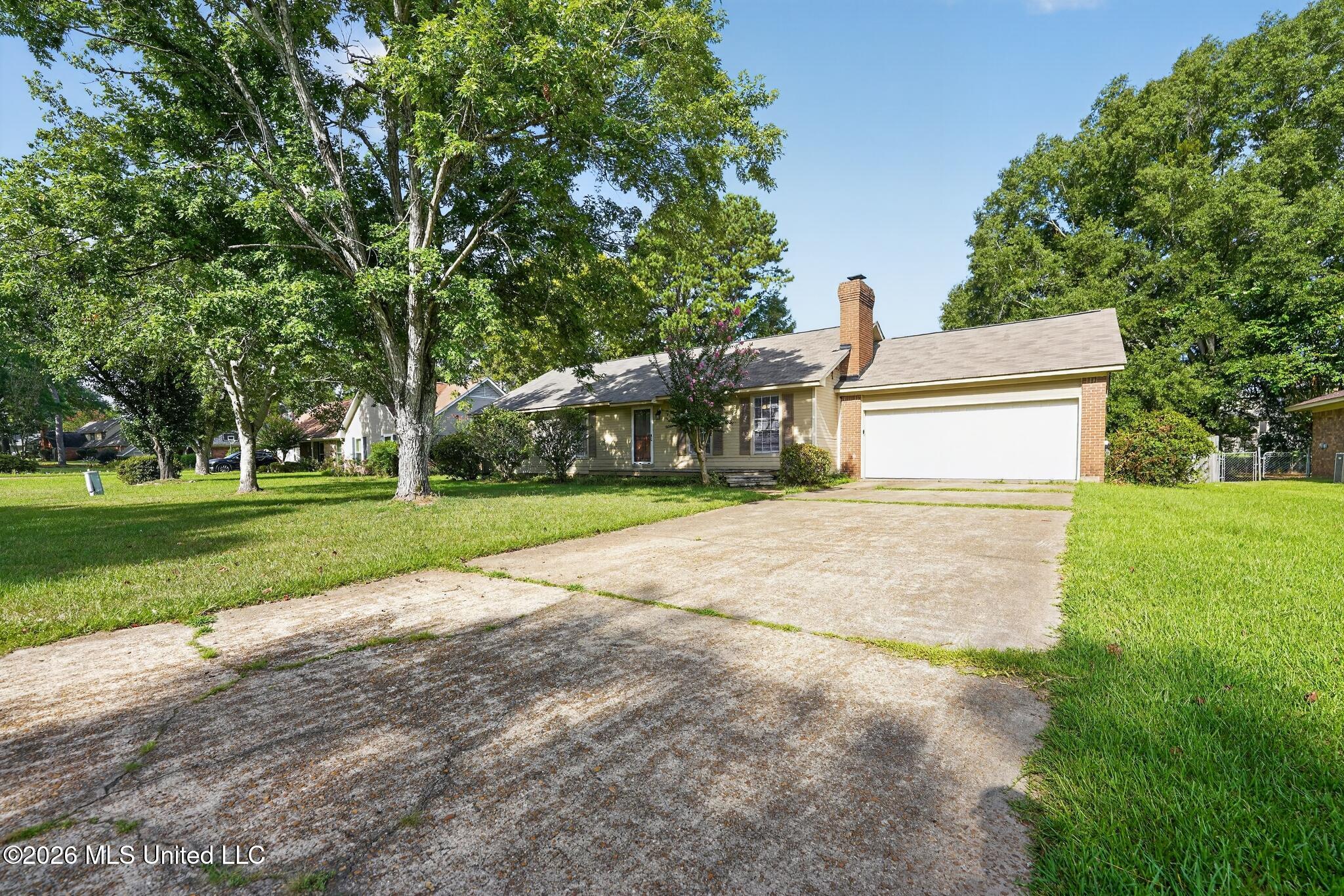 161 Stonegate Drive Property Photo 2