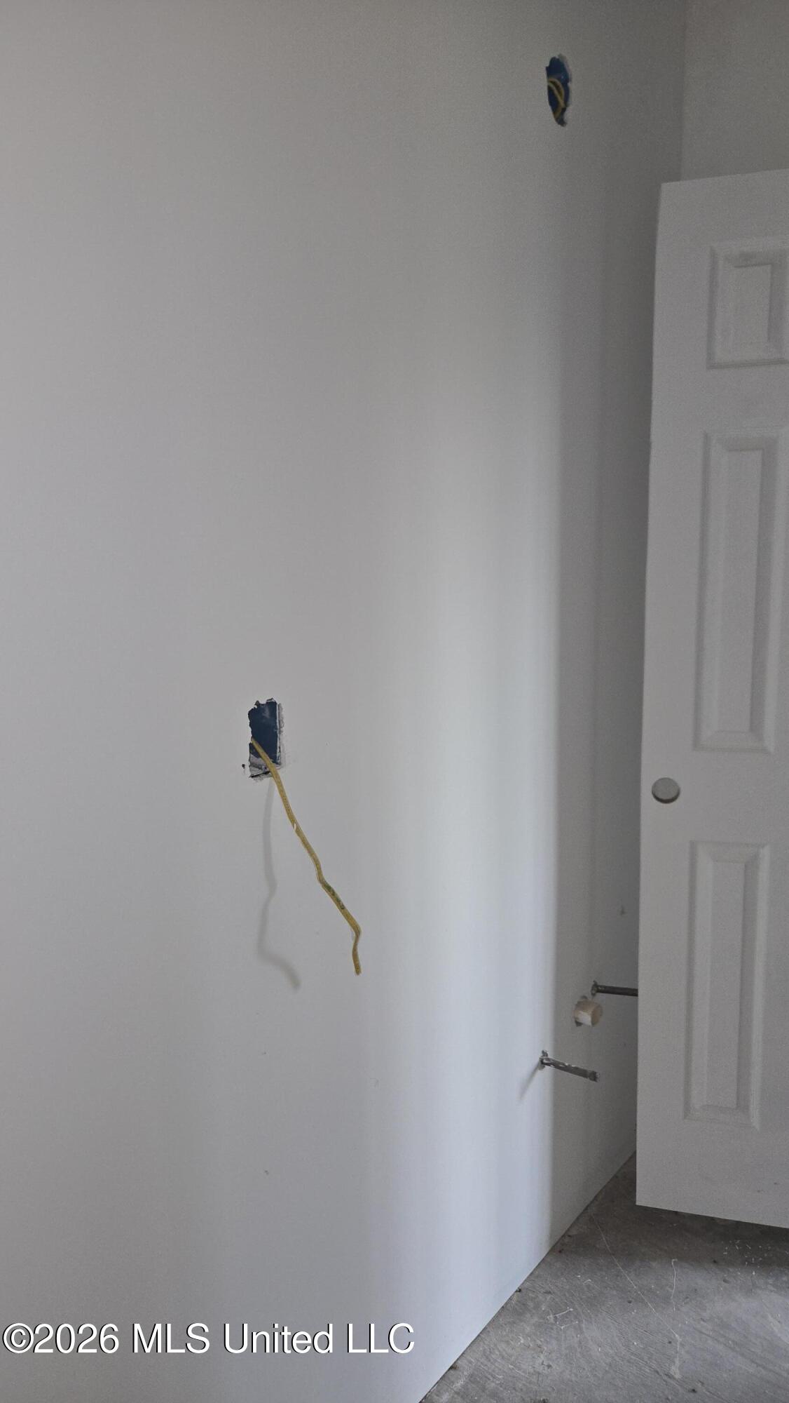 4352 Williams Road Property Photo 10