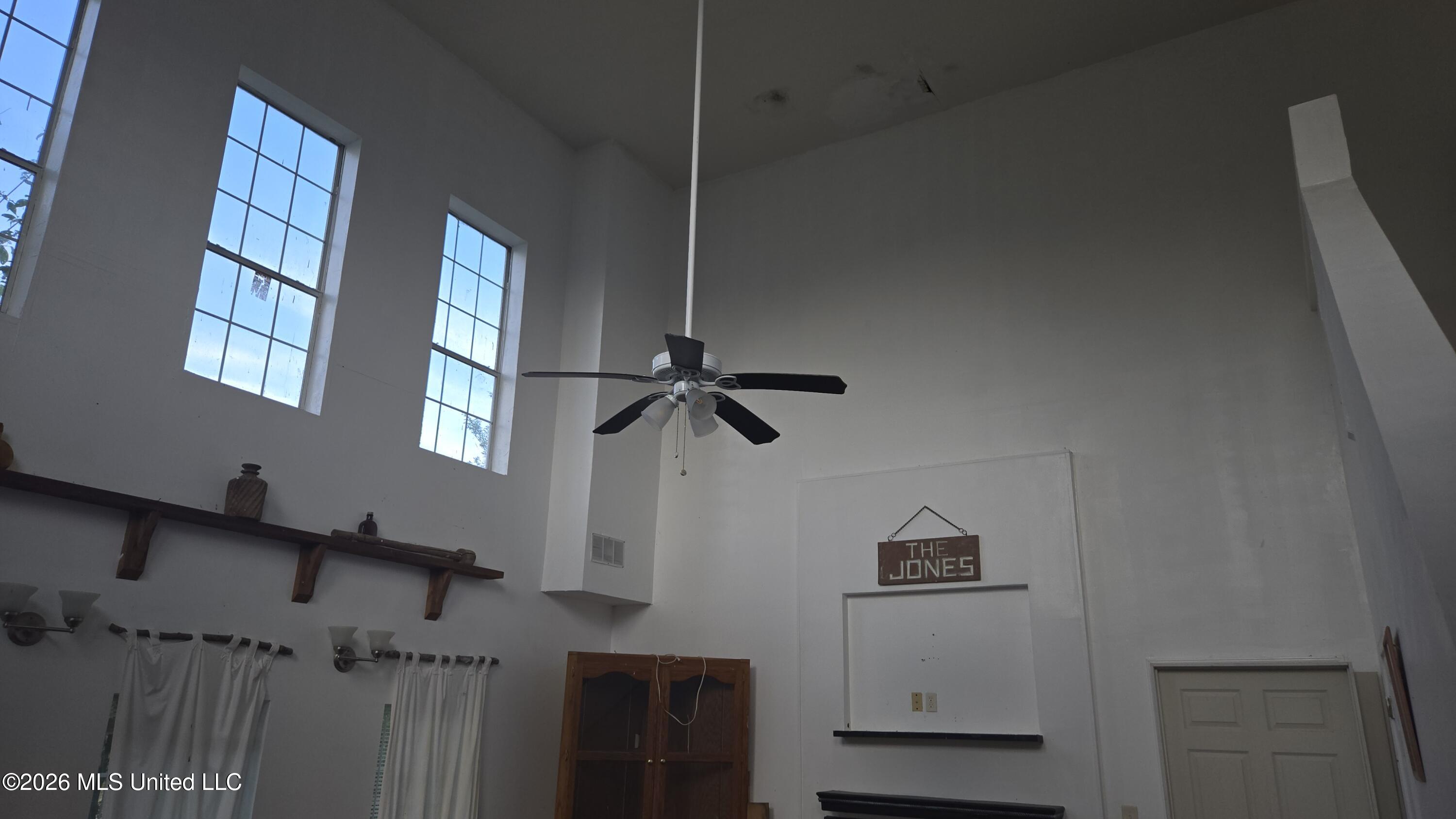 4352 Williams Road Property Photo 27