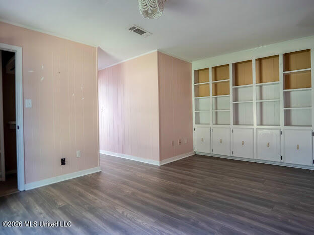 201 Country Cove Circle Property Photo 8