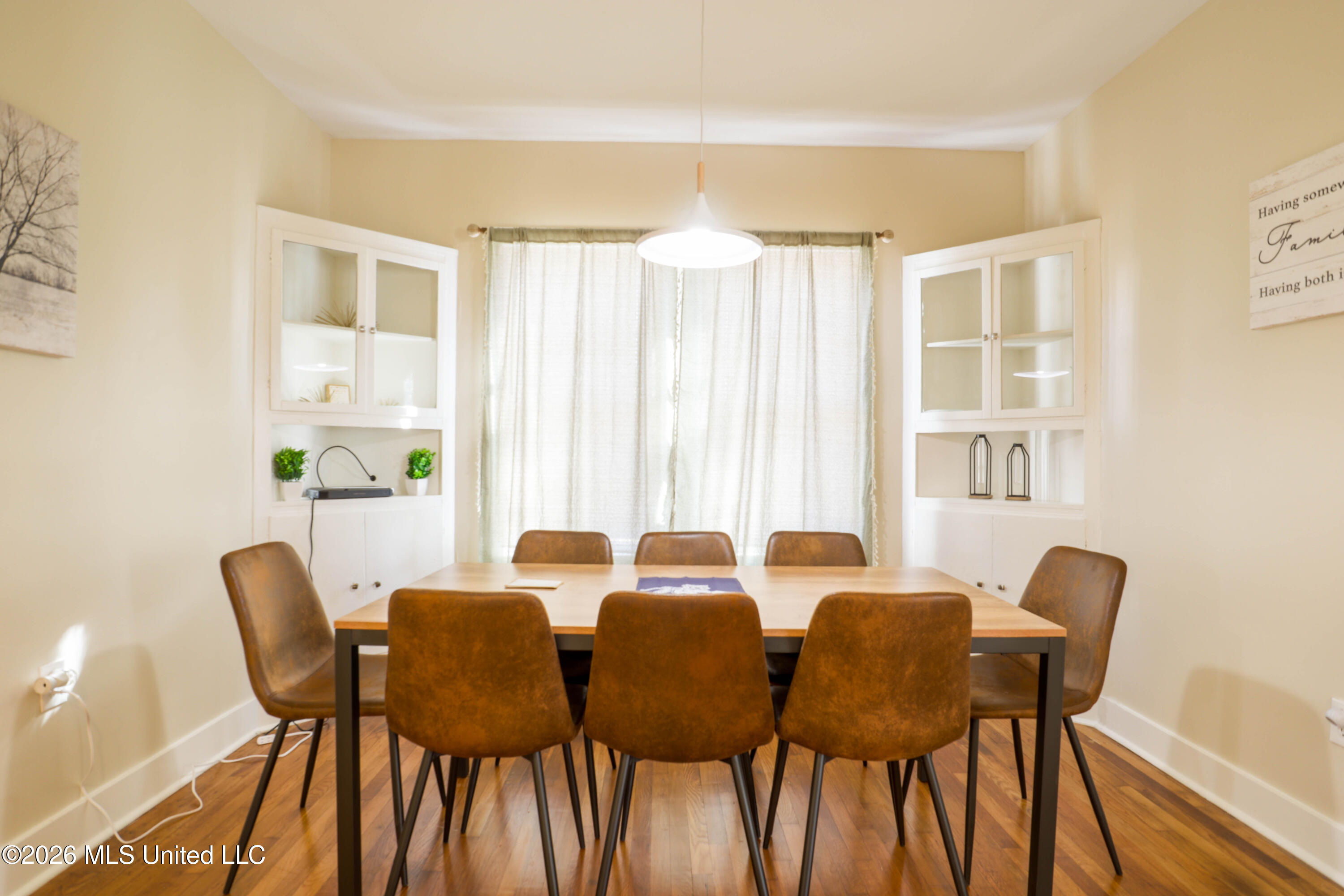 522 Taylor Street Property Photo 6