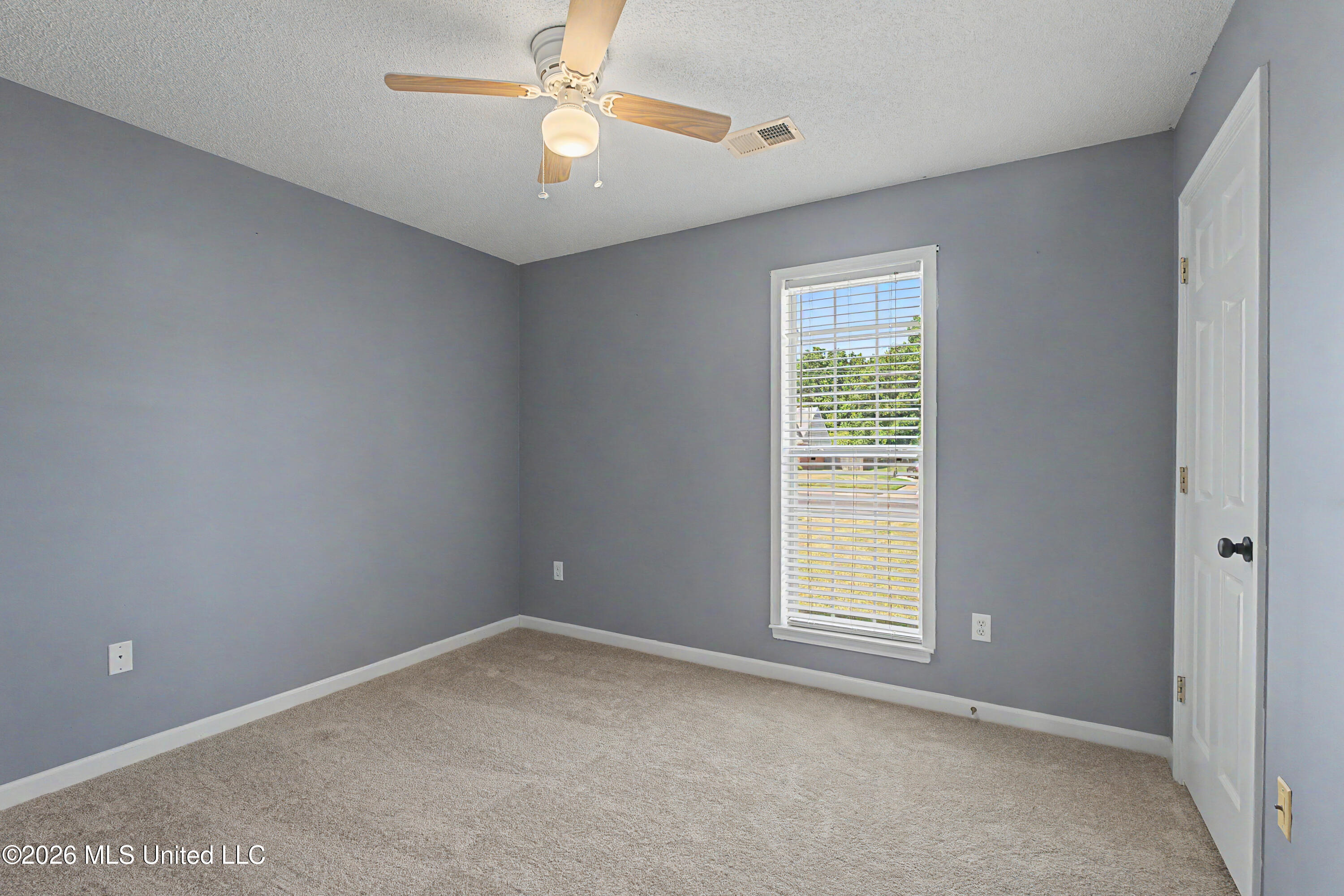6892 Tealwood Drive Property Photo 27