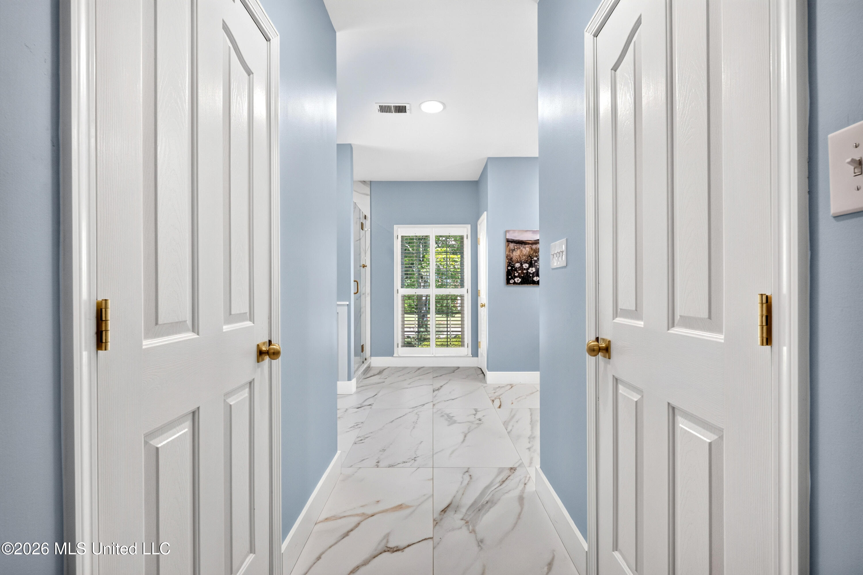 947 Valleyview Lane Property Photo 25