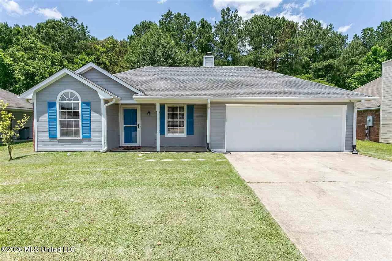 481 Mockingbird Circle Property Photo 1