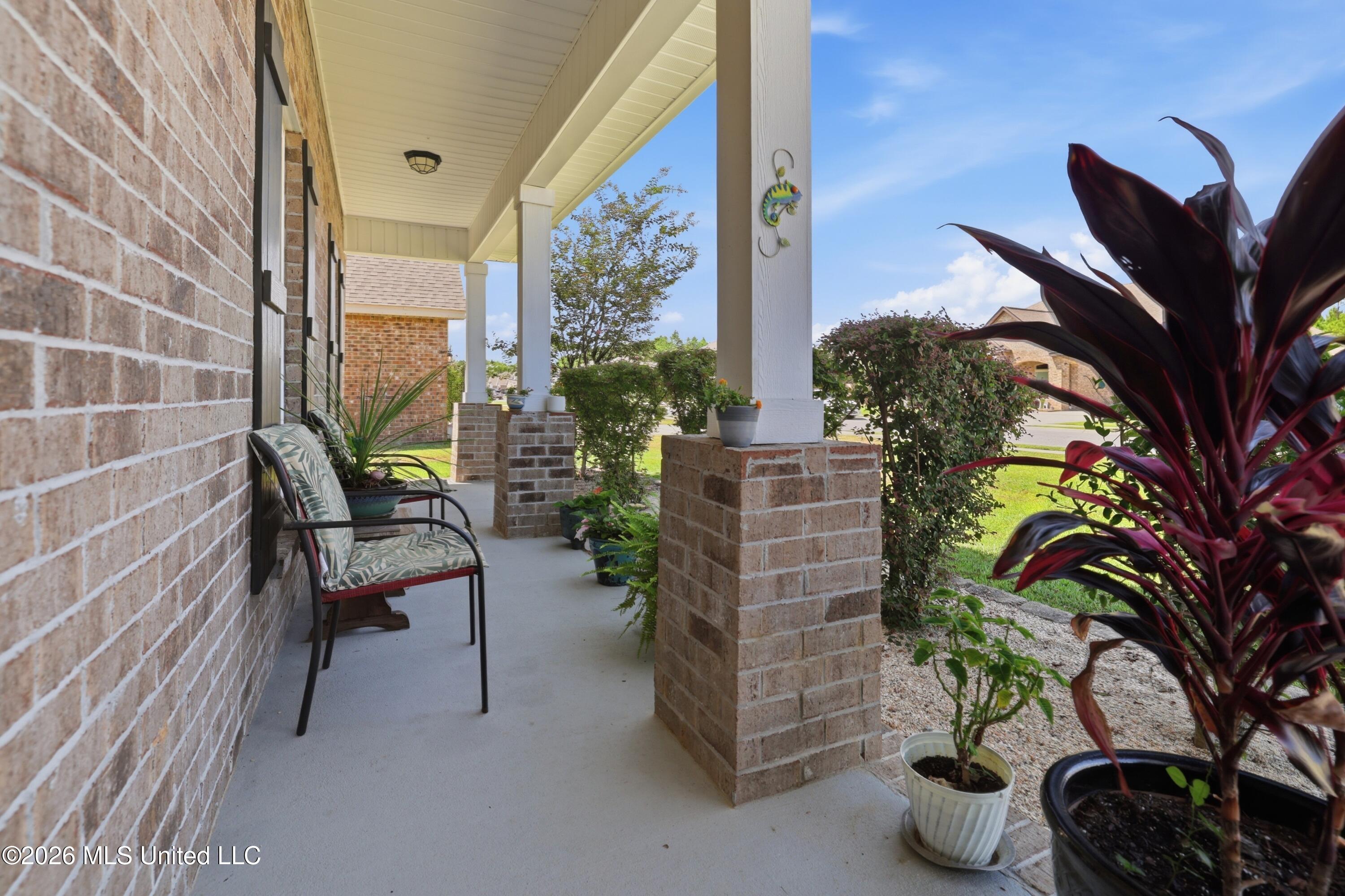 6417 Chickory Way Property Photo 6