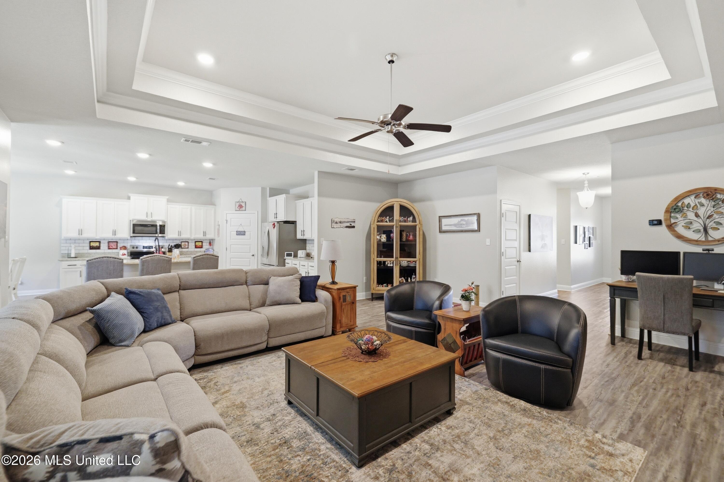 6417 Chickory Way Property Photo 11