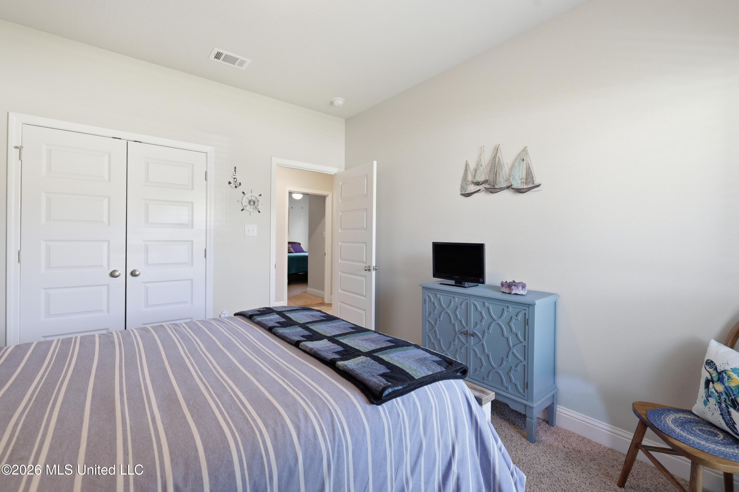 6417 Chickory Way Property Photo 25