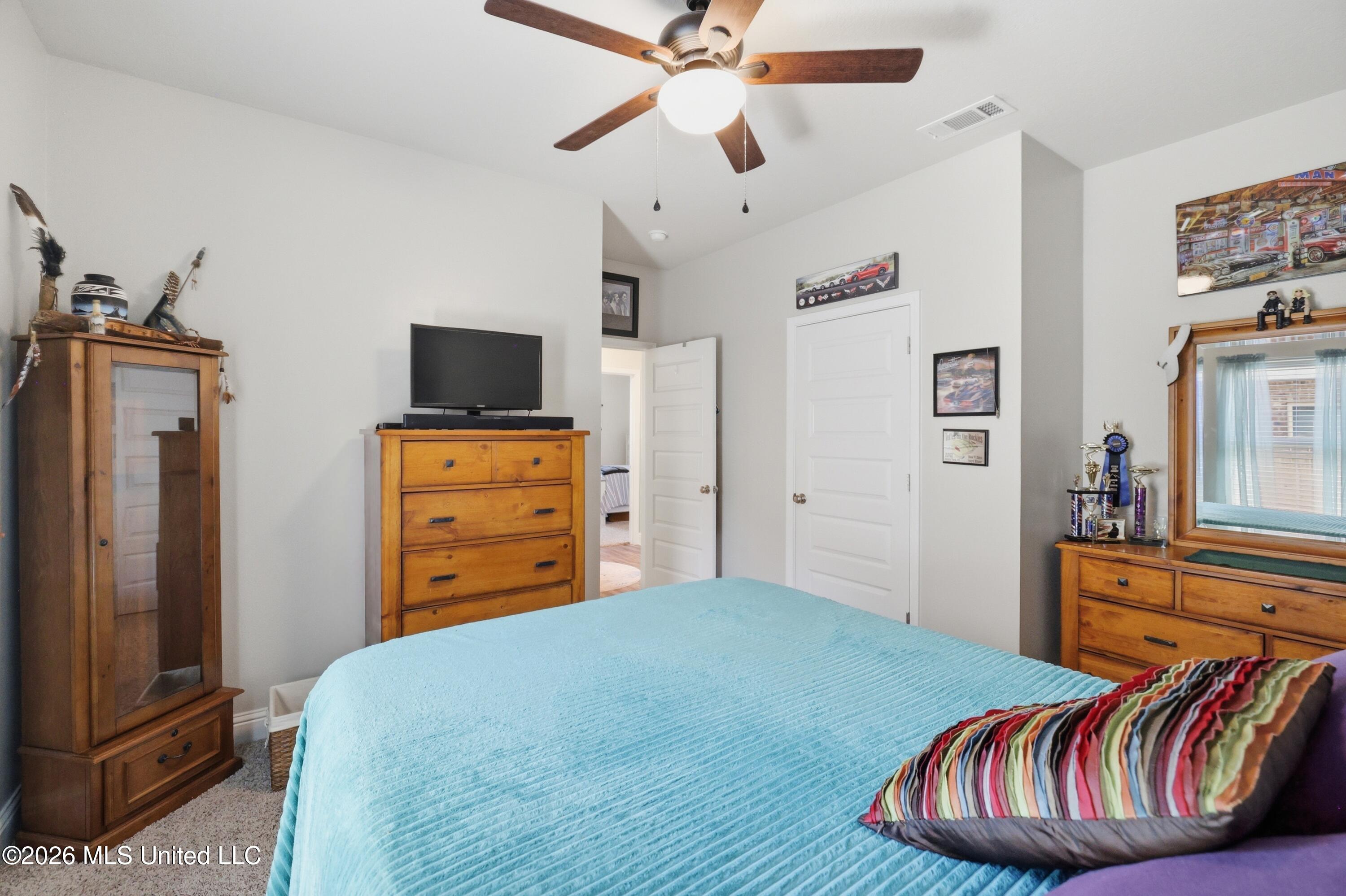6417 Chickory Way Property Photo 31