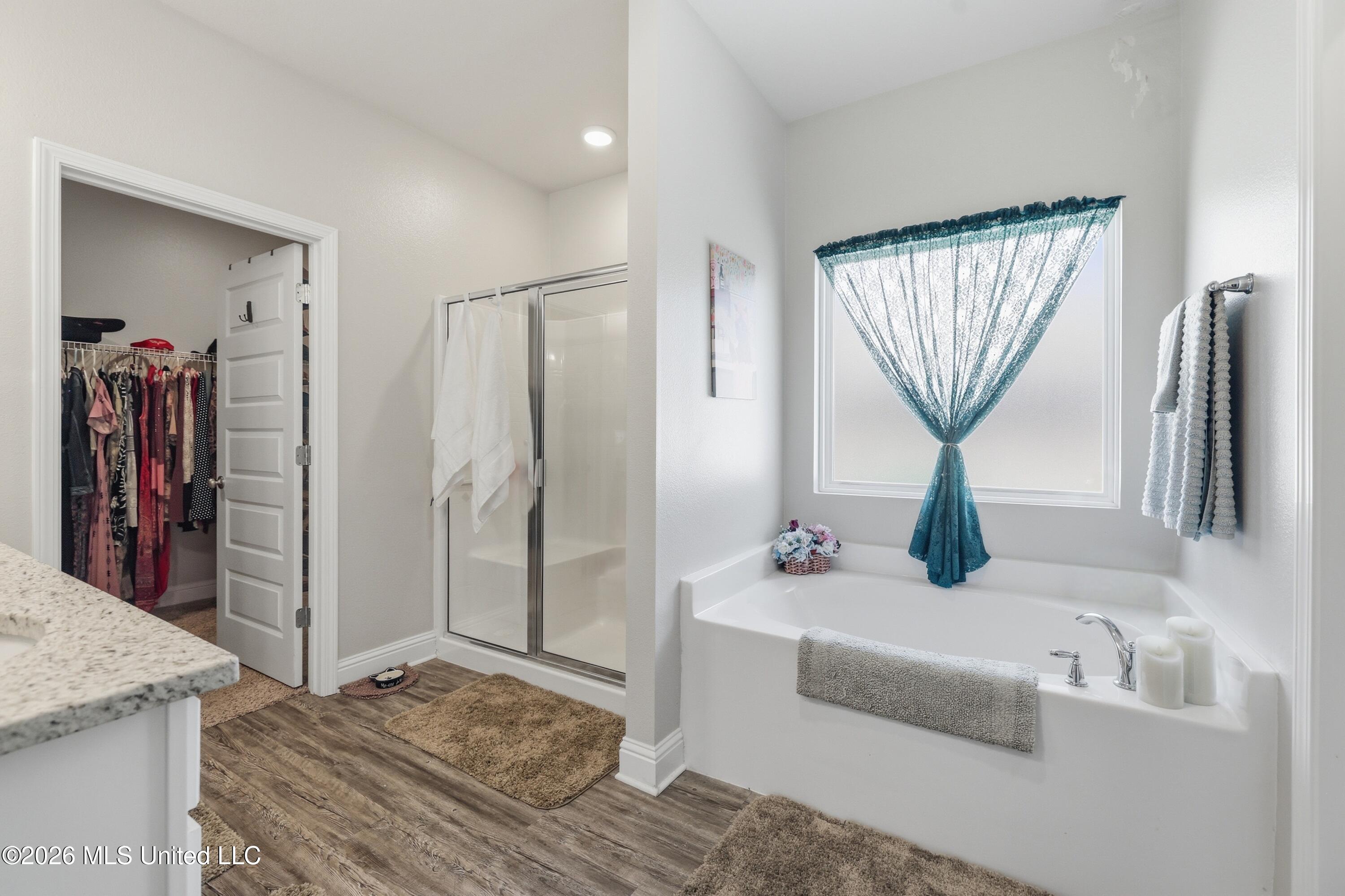 6417 Chickory Way Property Photo 36