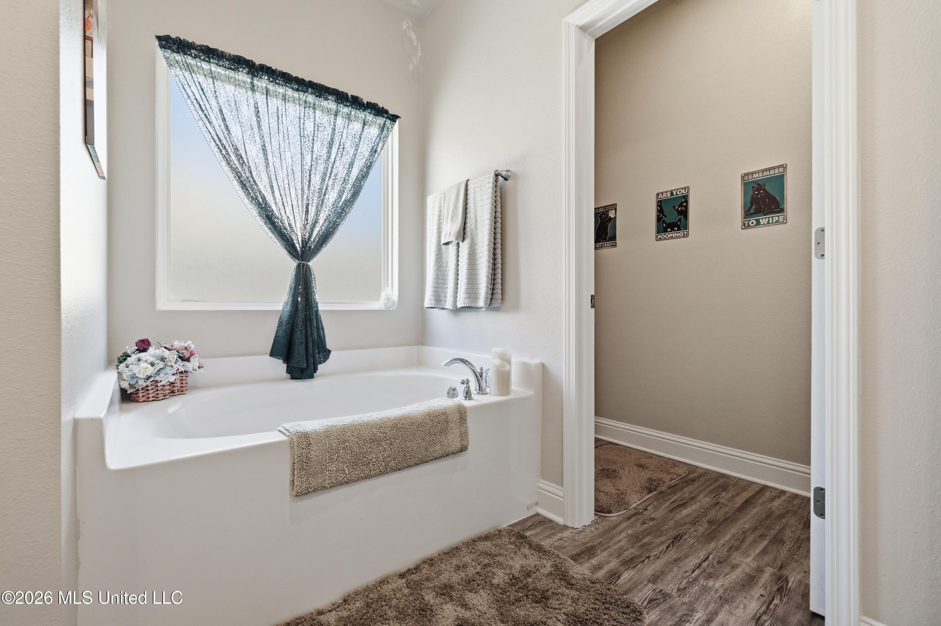6417 Chickory Way Property Photo 37