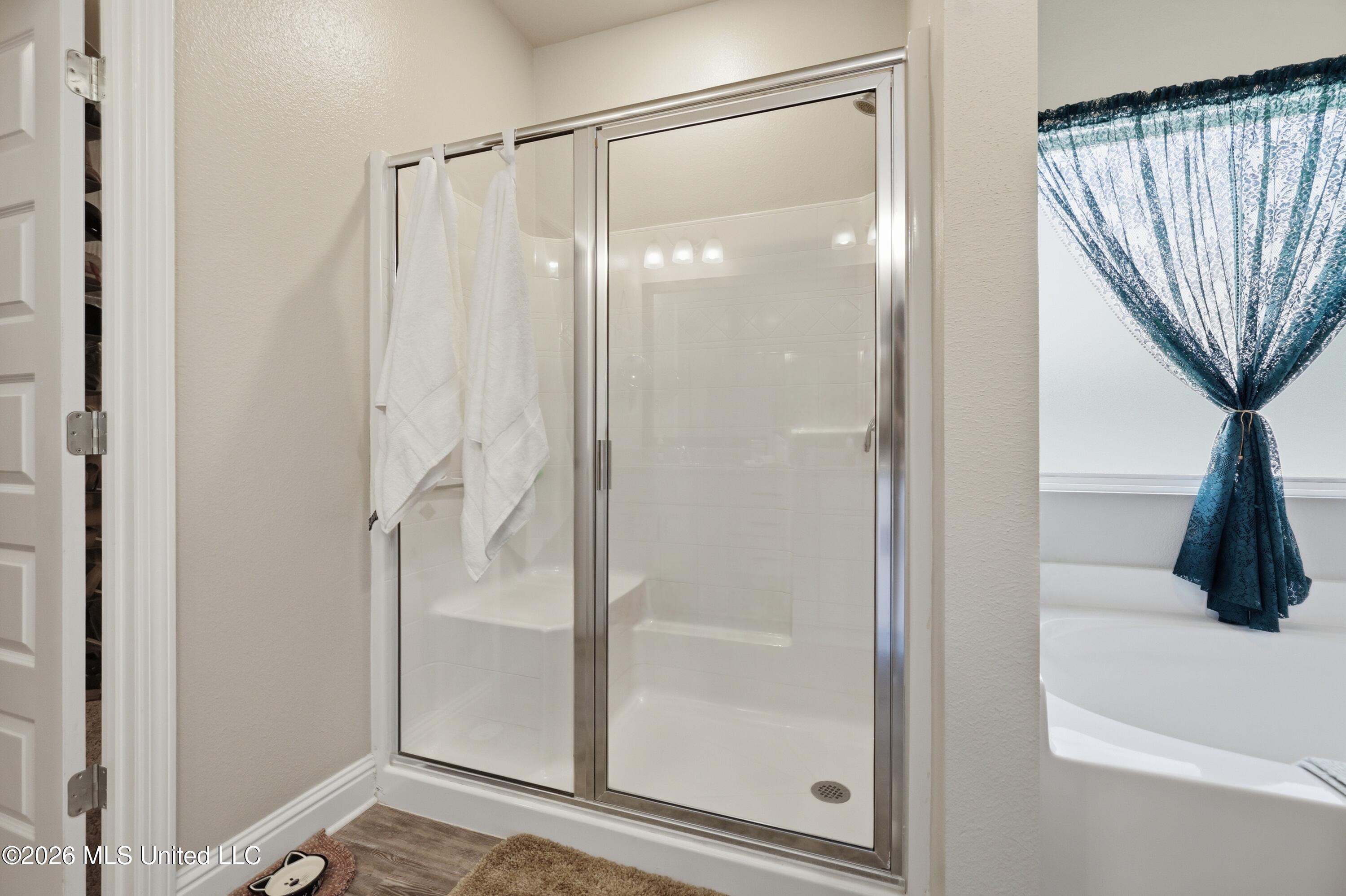 6417 Chickory Way Property Photo 38