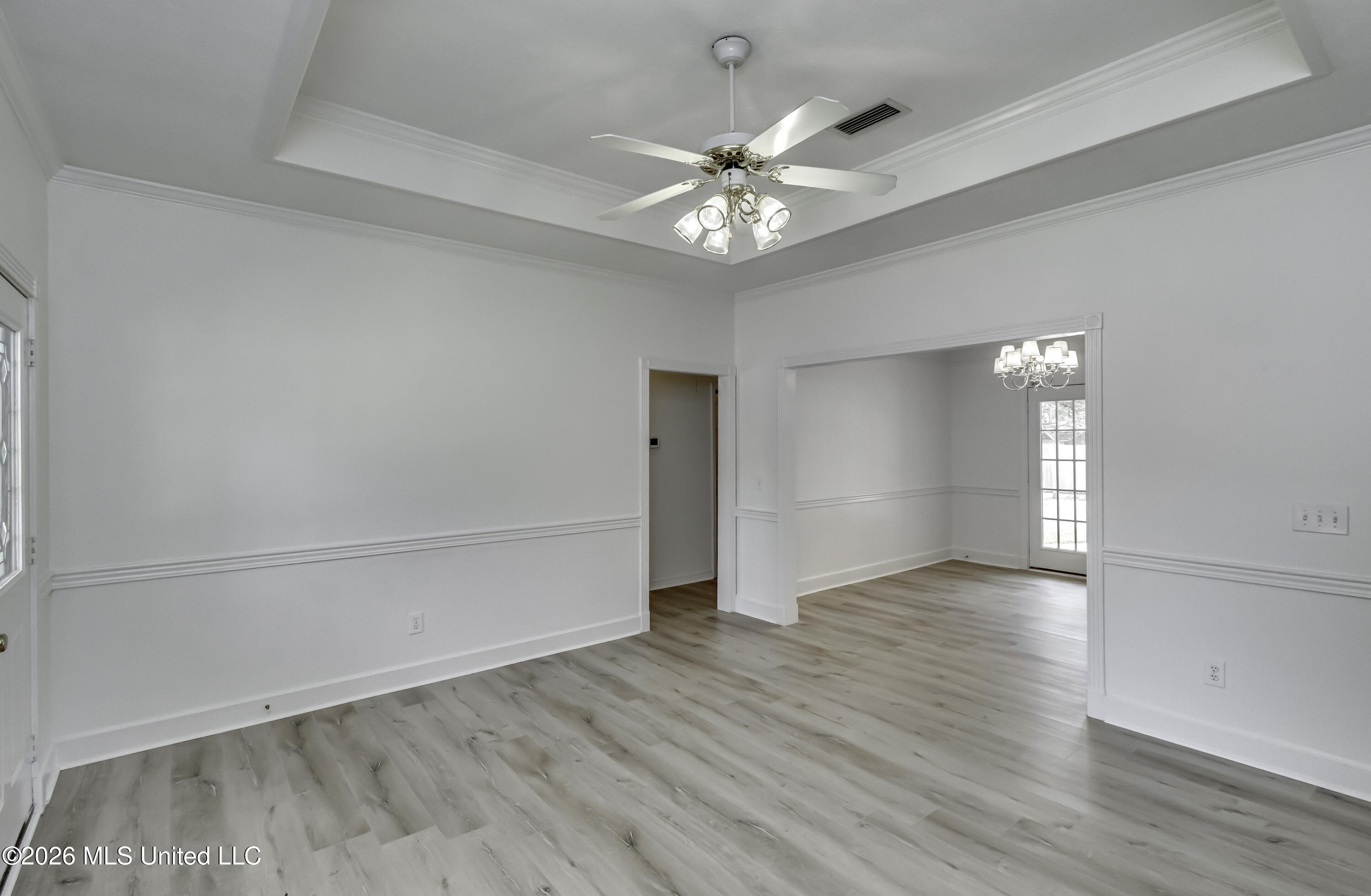 403 Sawtooth Cove Property Photo 12
