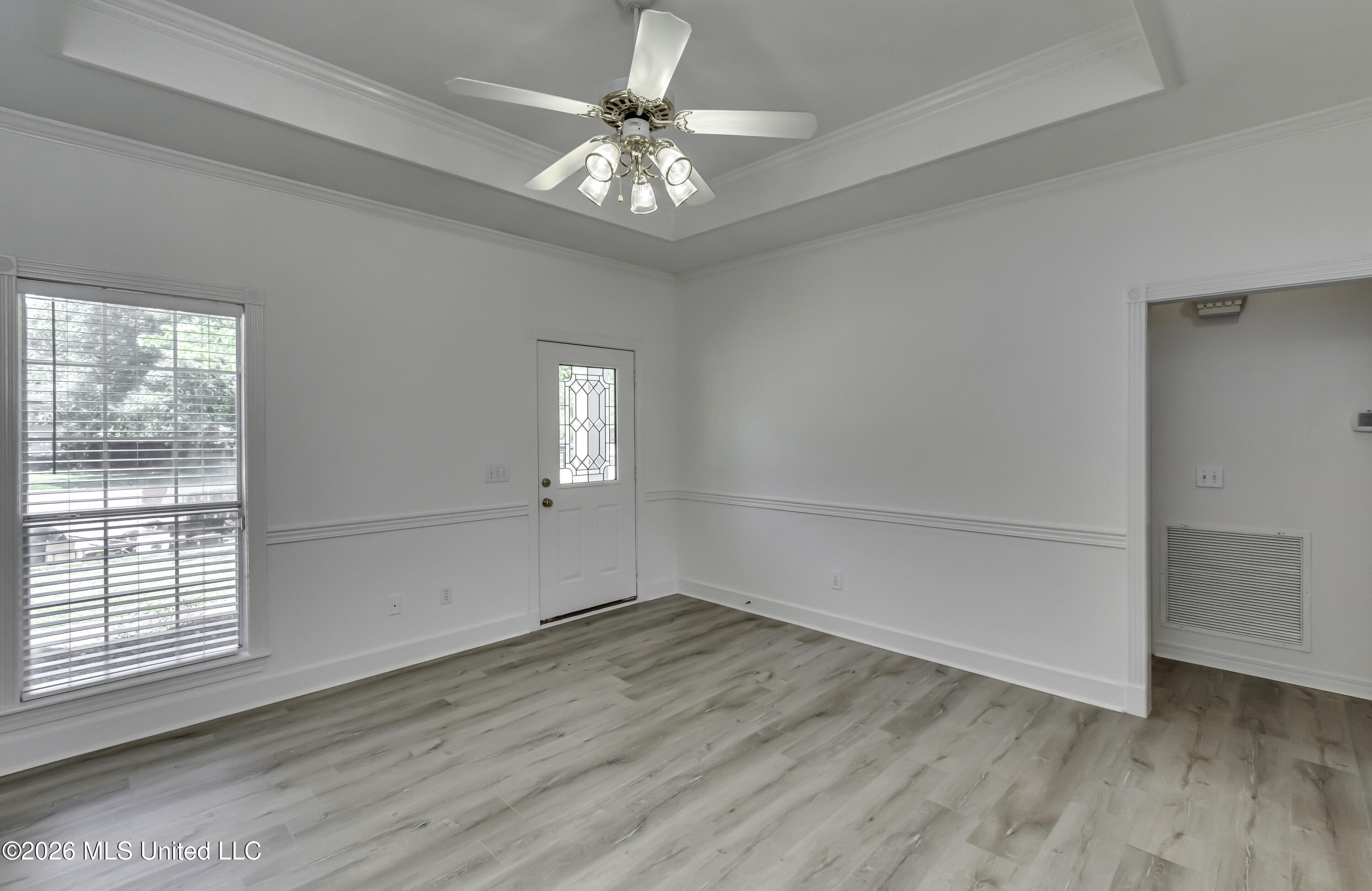 403 Sawtooth Cove Property Photo 13