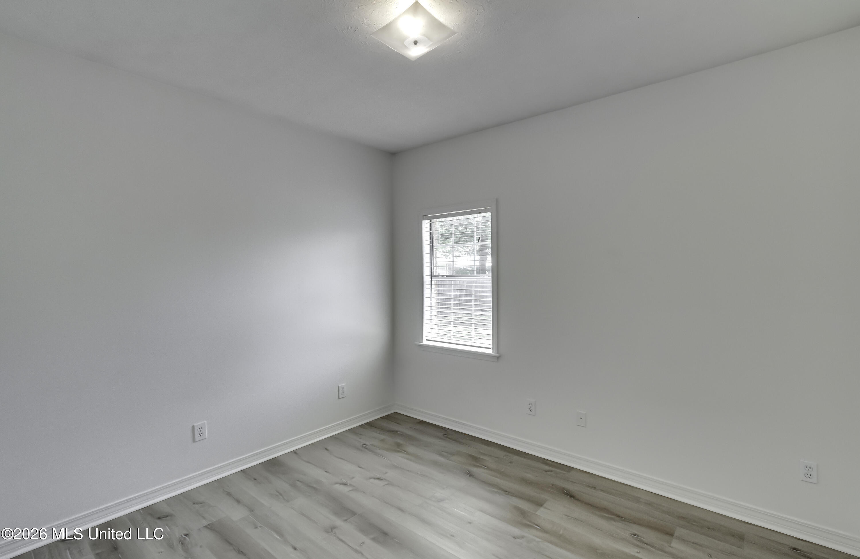 403 Sawtooth Cove Property Photo 43
