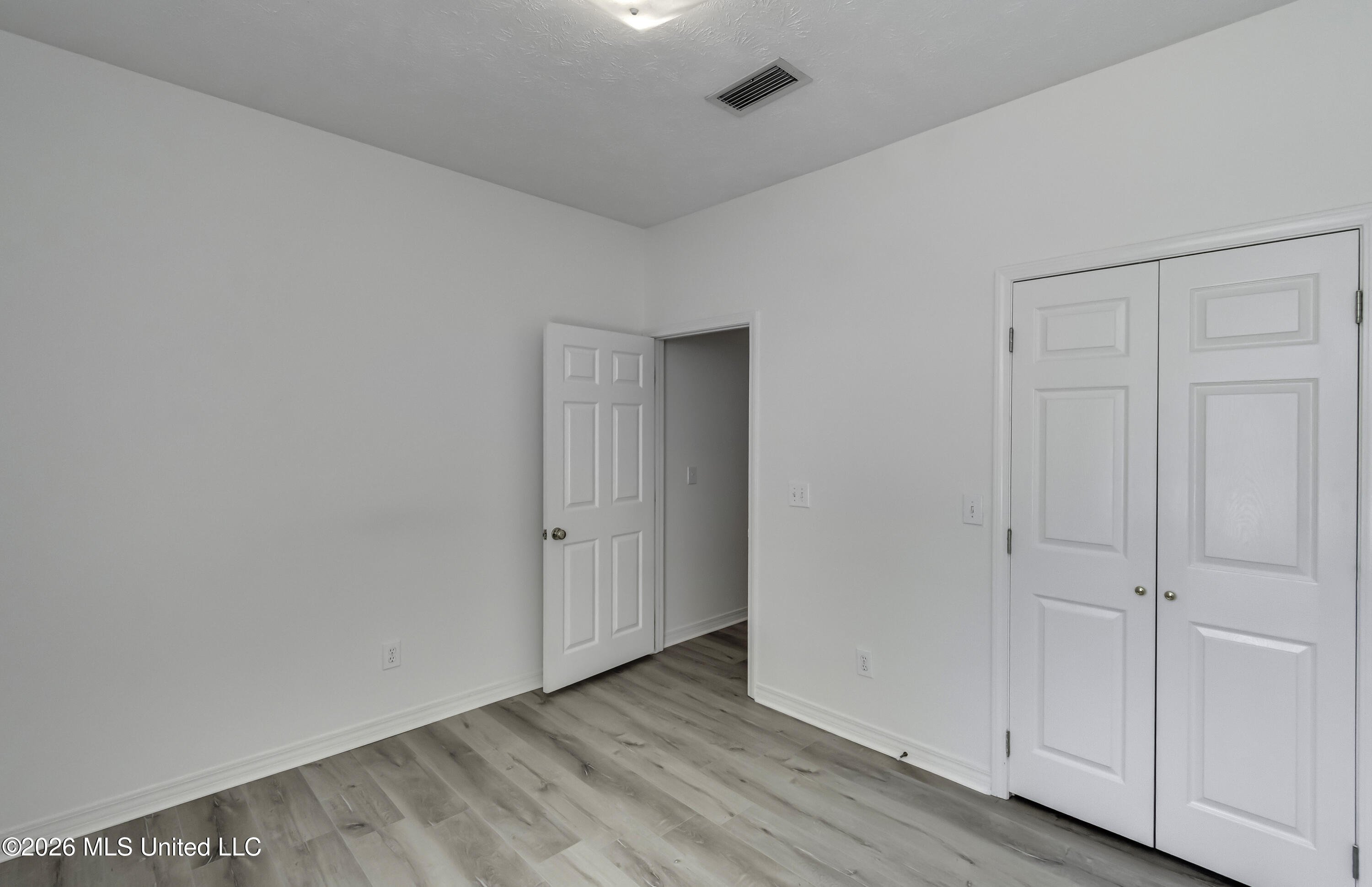 403 Sawtooth Cove Property Photo 45