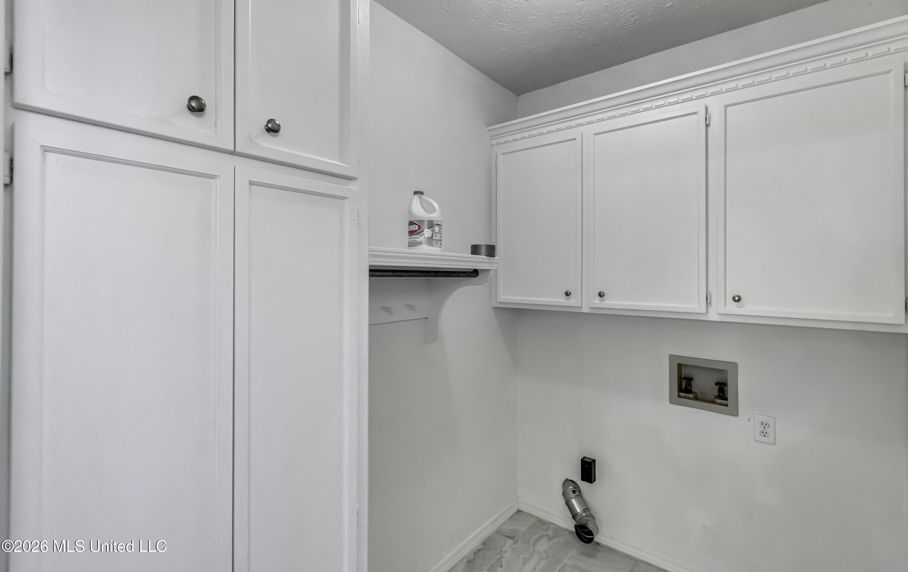403 Sawtooth Cove Property Photo 46