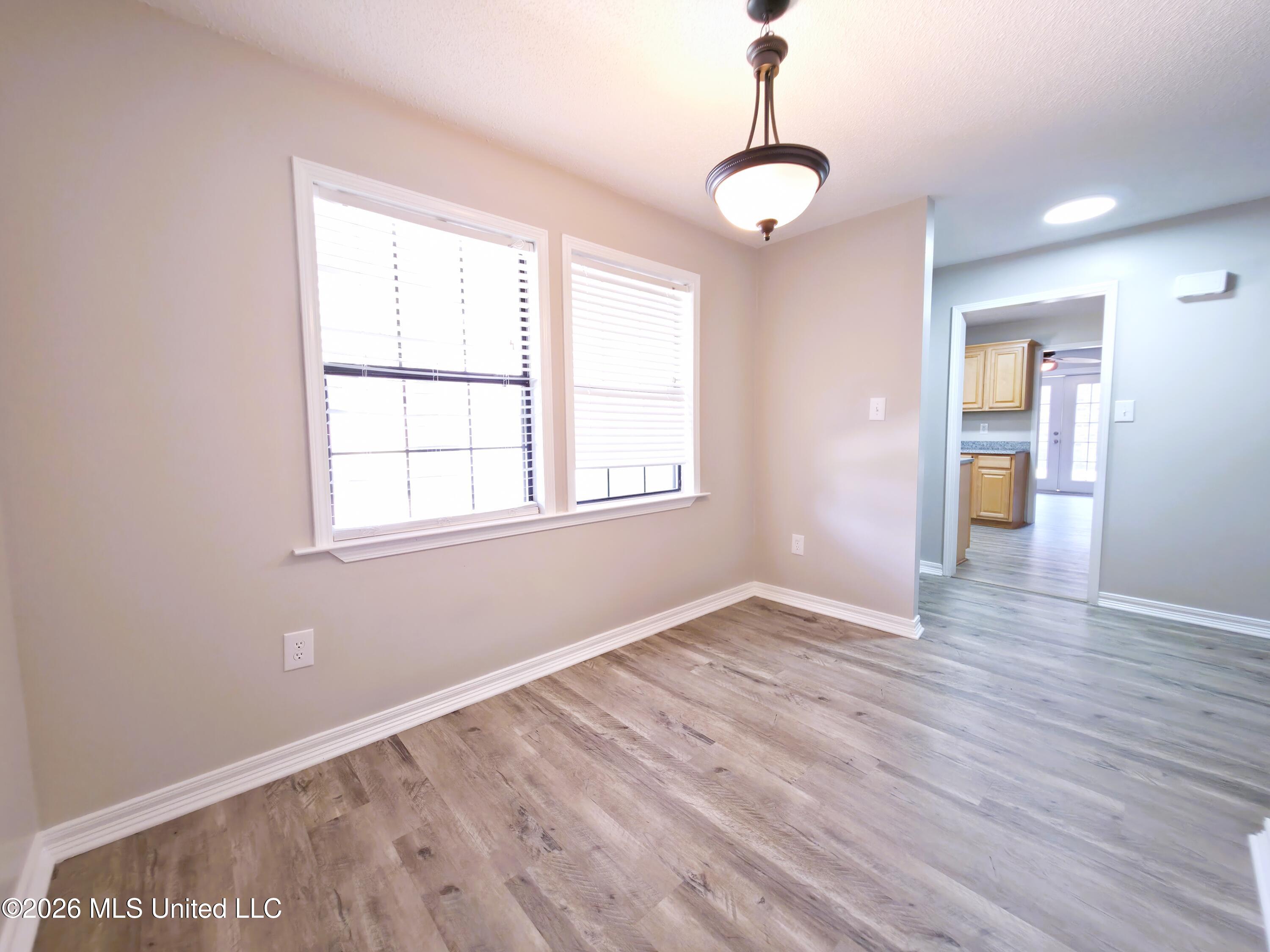 959 Mary Ruth Drive Property Photo 14