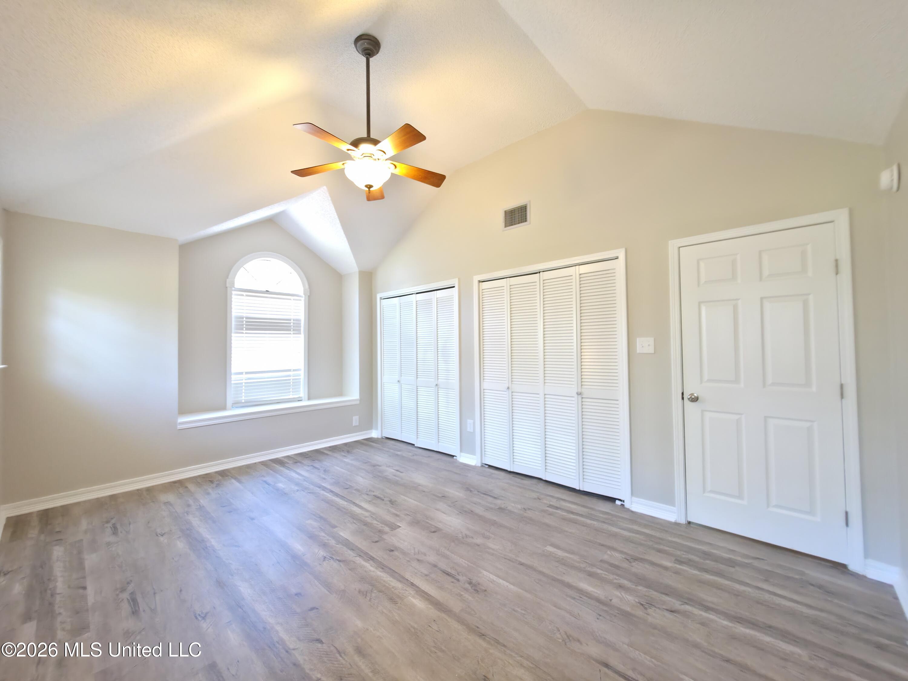 959 Mary Ruth Drive Property Photo 16