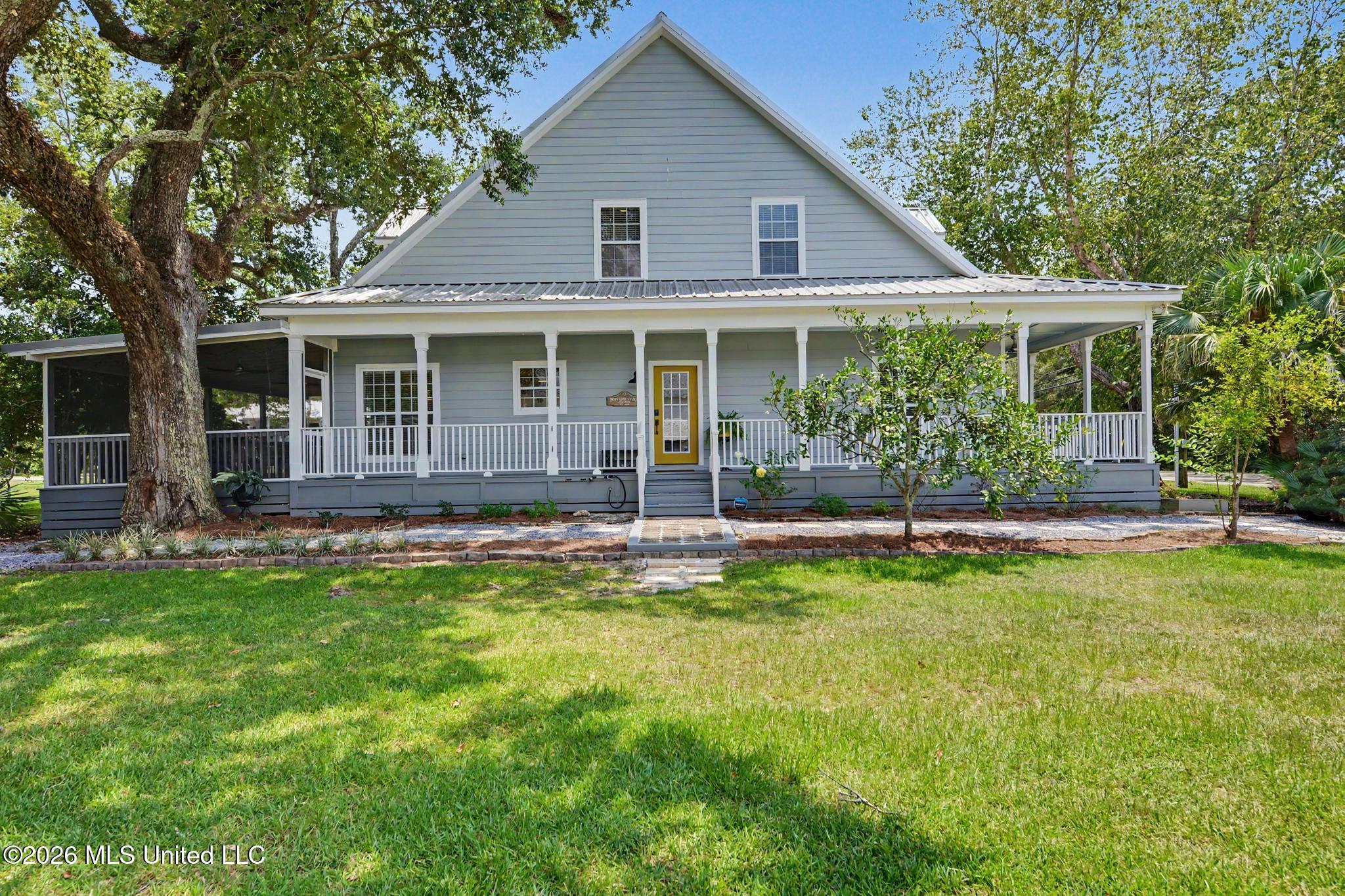 1115 Dunbar Avenue Property Photo 1