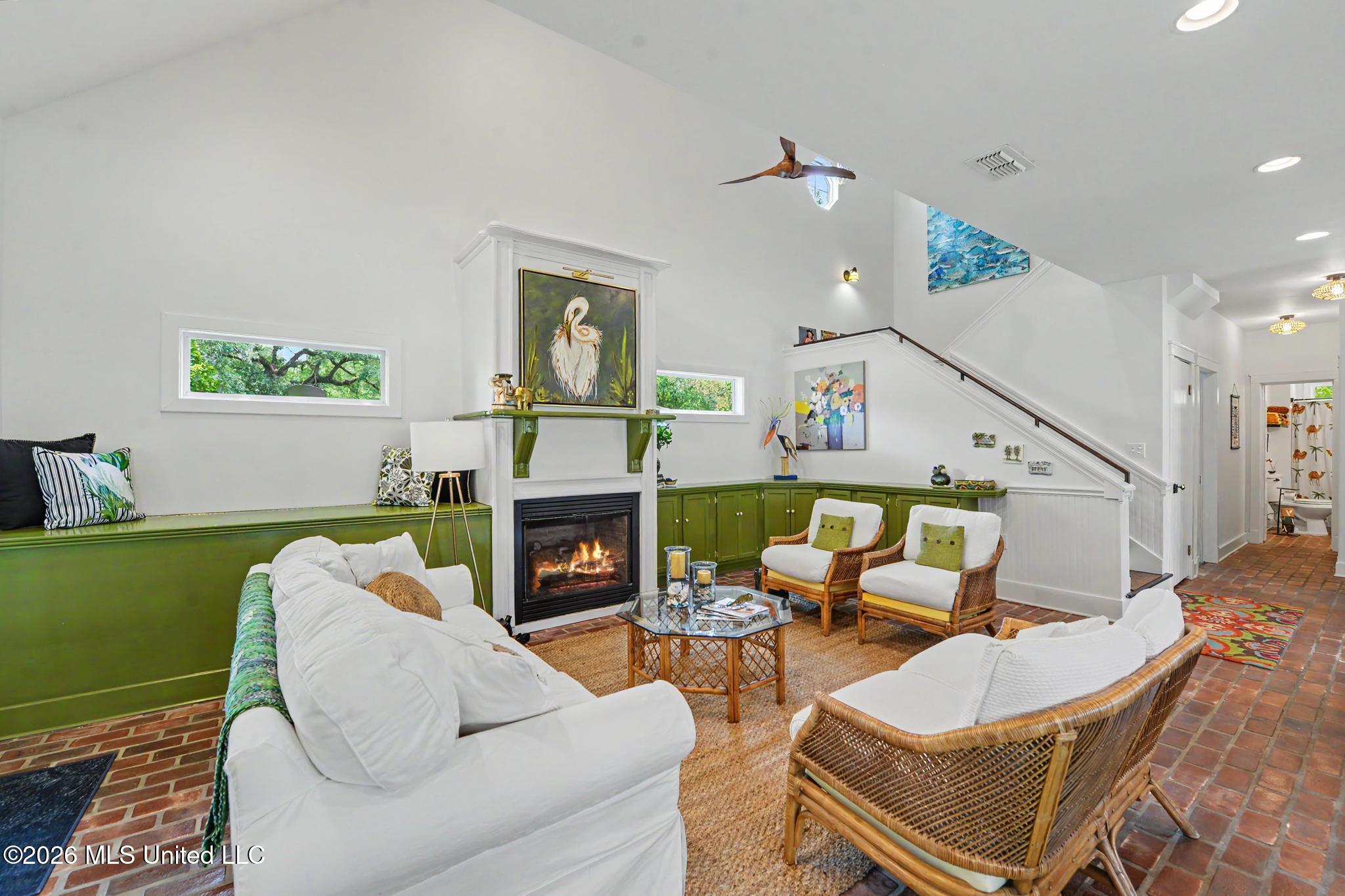 1115 Dunbar Avenue Property Photo 4