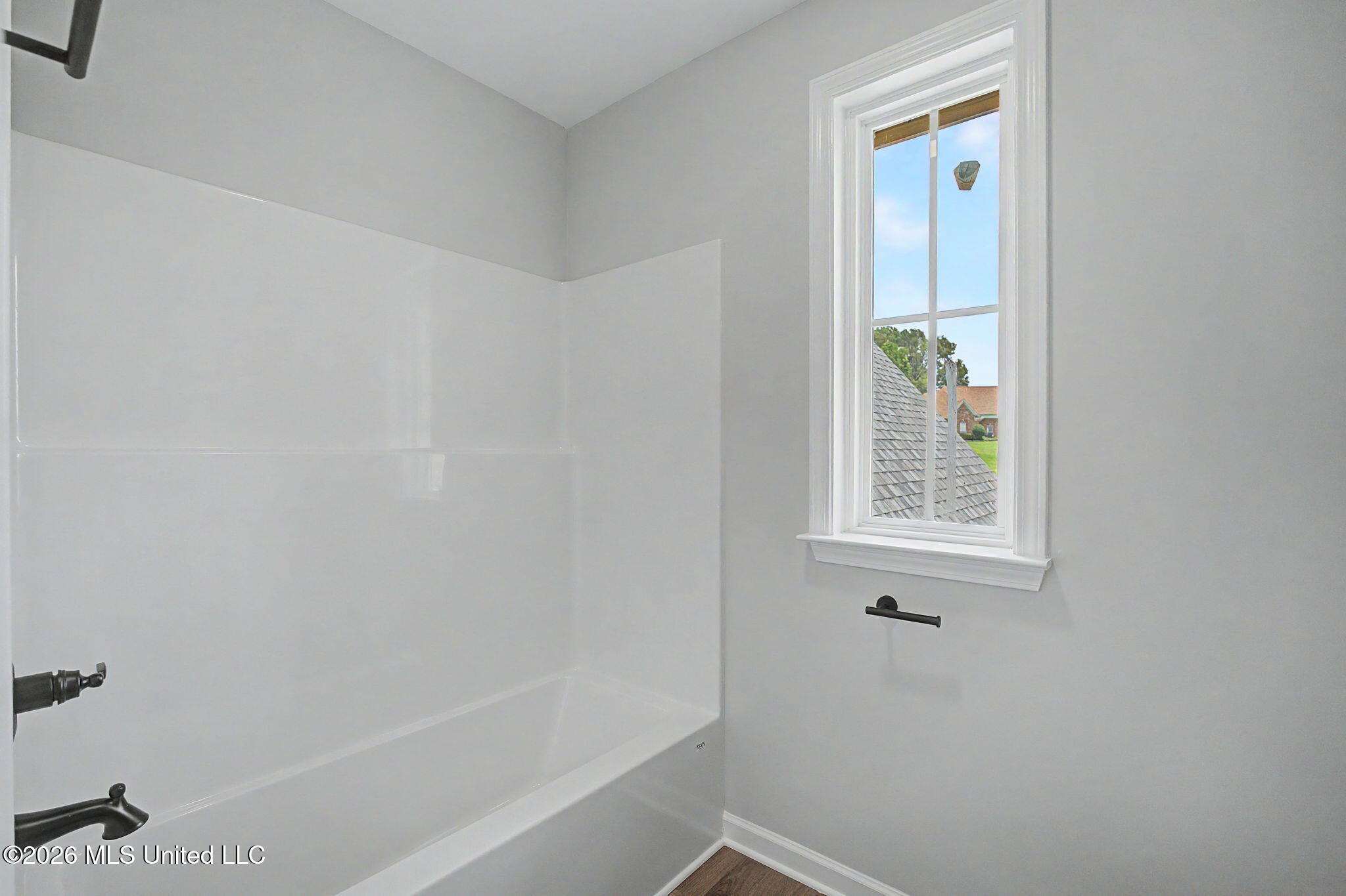 8130 Soaring Oaks Drive Property Photo 38