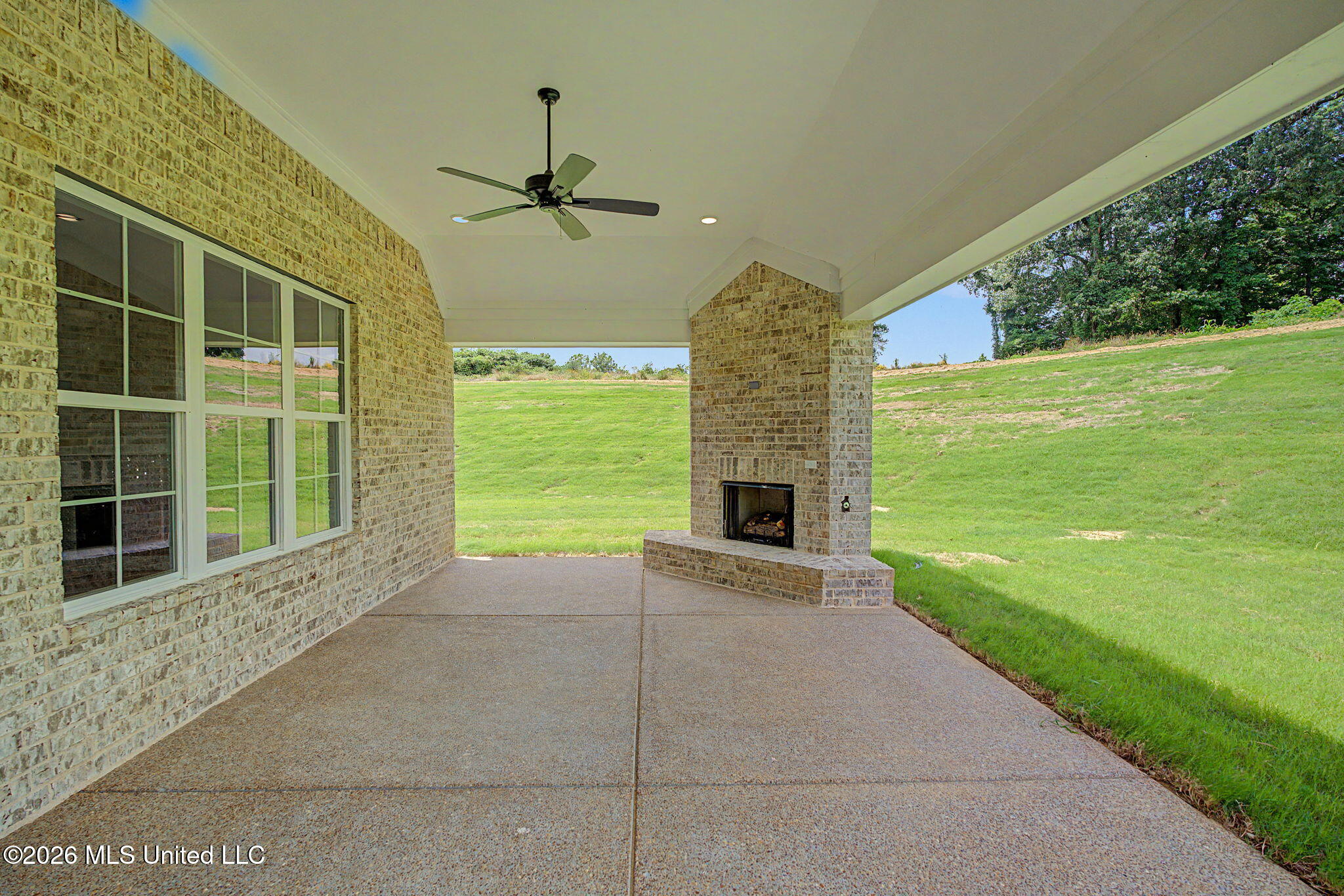 8130 Soaring Oaks Drive Property Photo 39