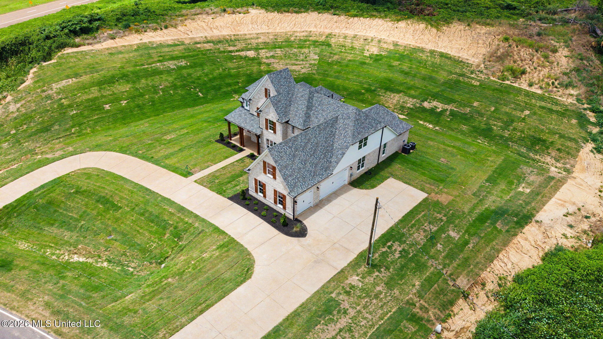 8130 Soaring Oaks Drive Property Photo 48