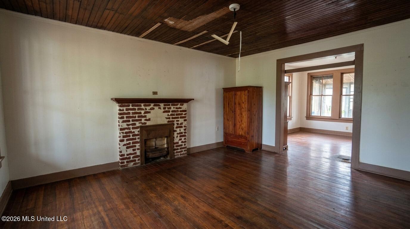 3401 Johnson Street Property Photo 15