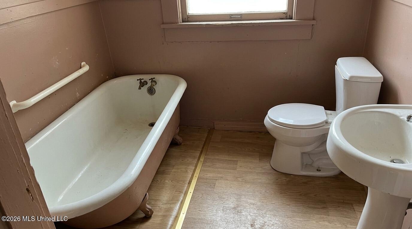 3401 Johnson Street Property Photo 22