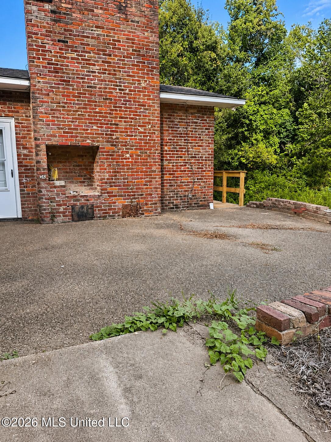 1612 Moonmist Drive Property Photo 27