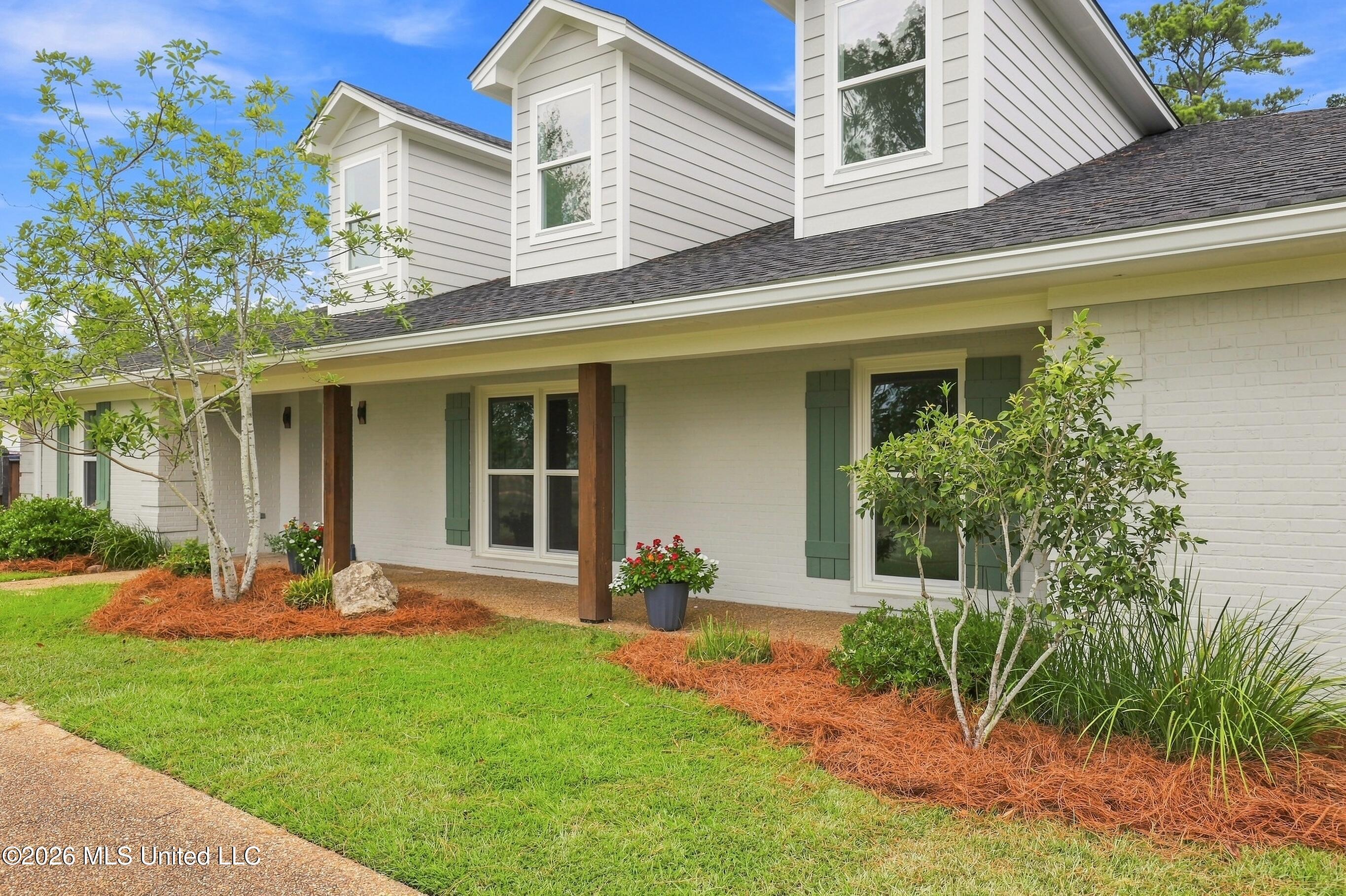 6430 Manship Road Property Photo 3