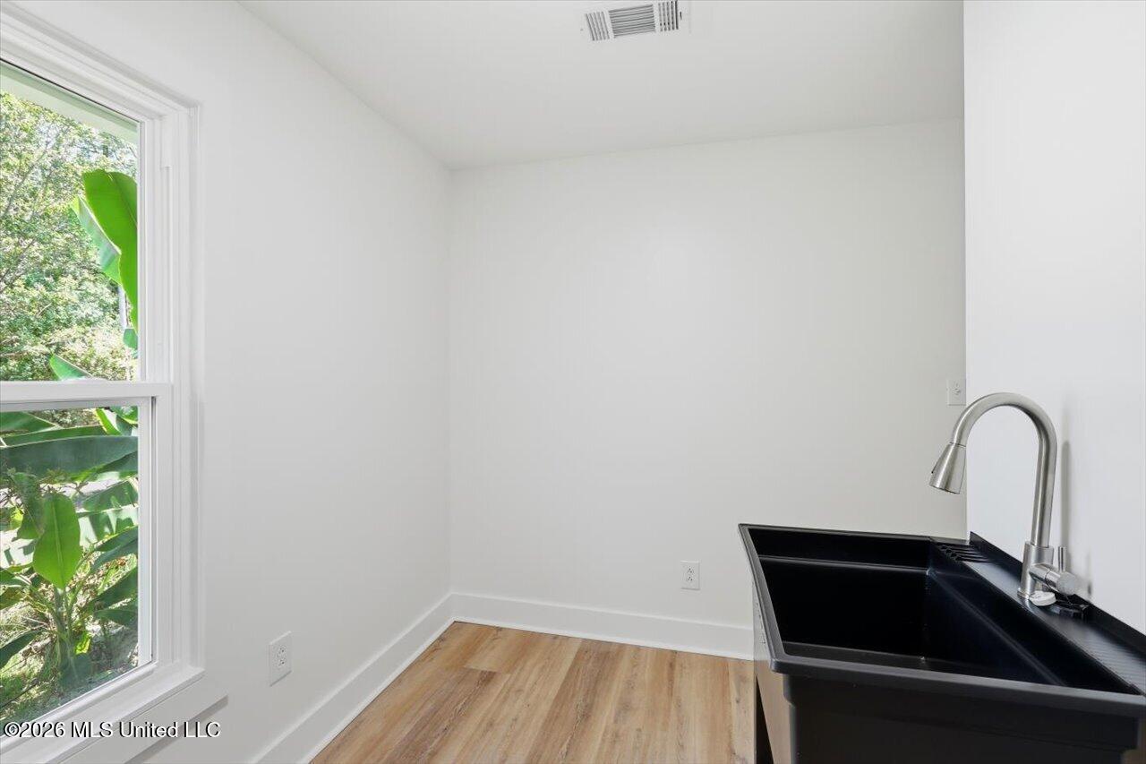 6430 Manship Road Property Photo 28