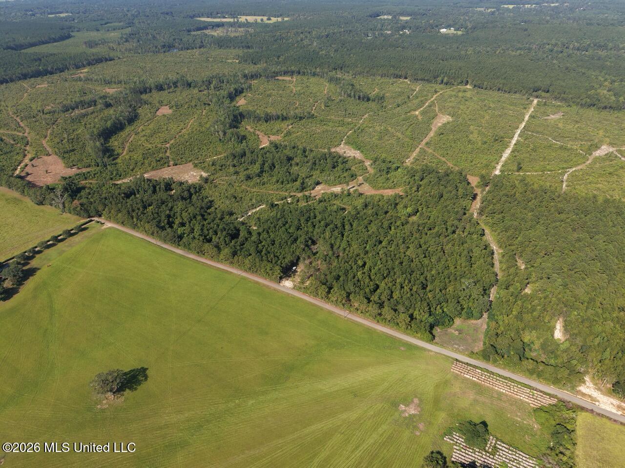 1 Dewitt Lane Property Photo 1