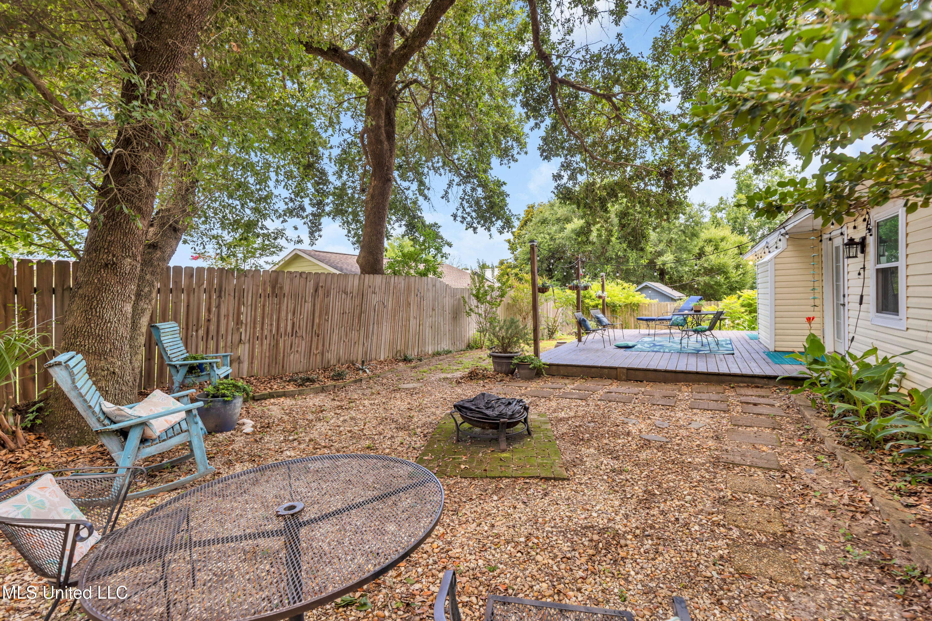 109 Palm Avenue Property Photo 3