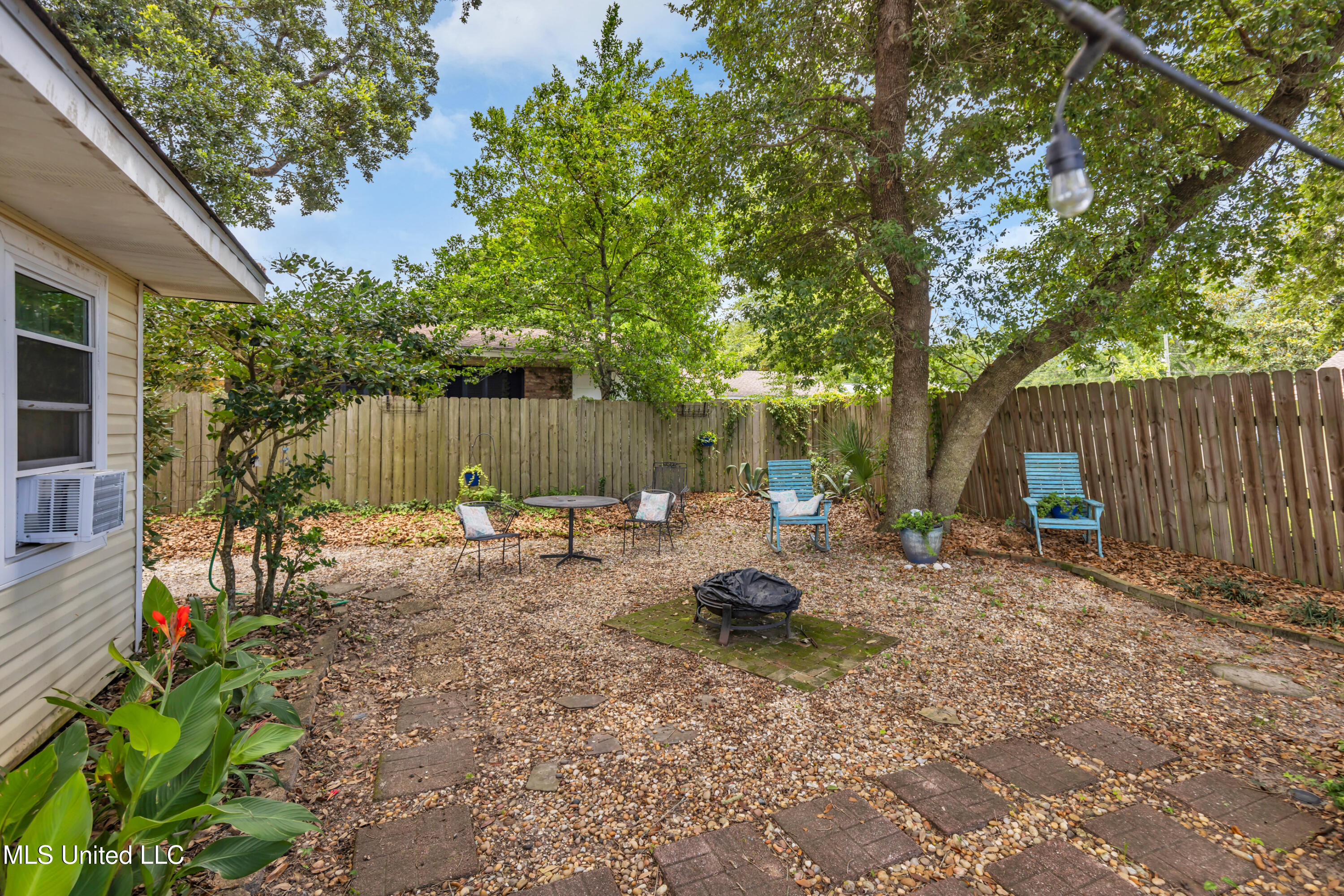 109 Palm Avenue Property Photo 16